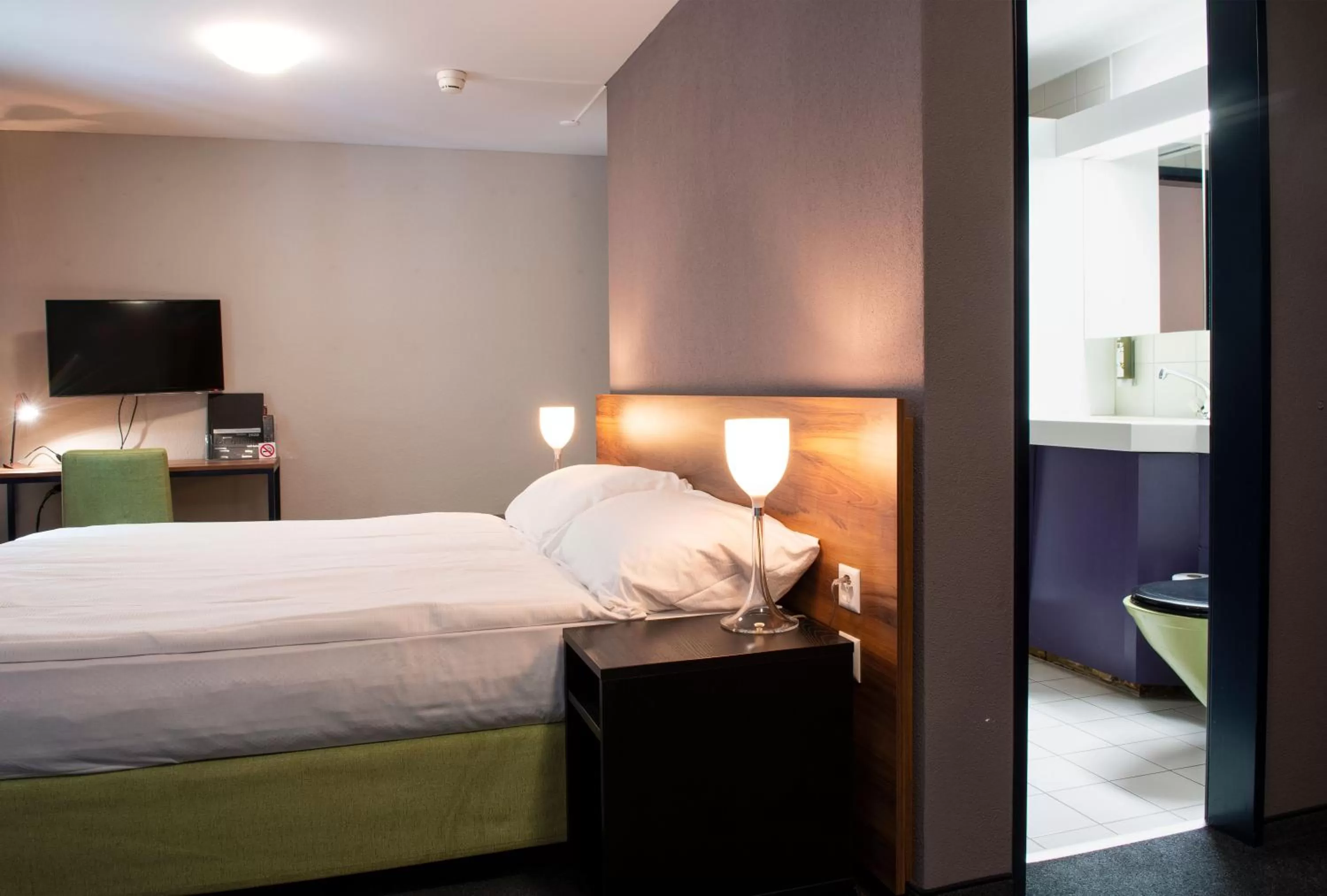 Photo of the whole room, Bed in Hotel Seeburg