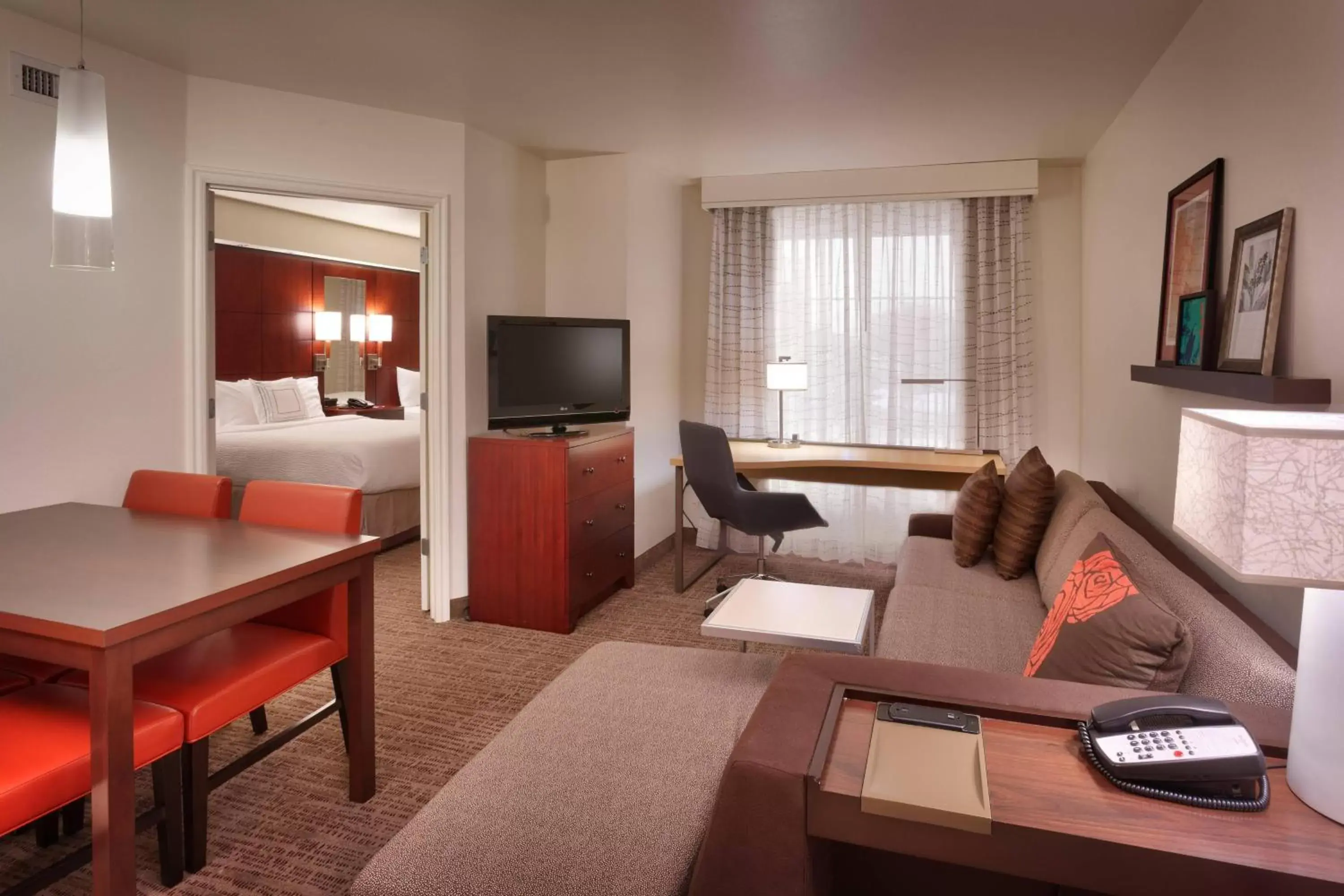 Living room, Seating Area in Residence Inn Salt Lake City Sandy