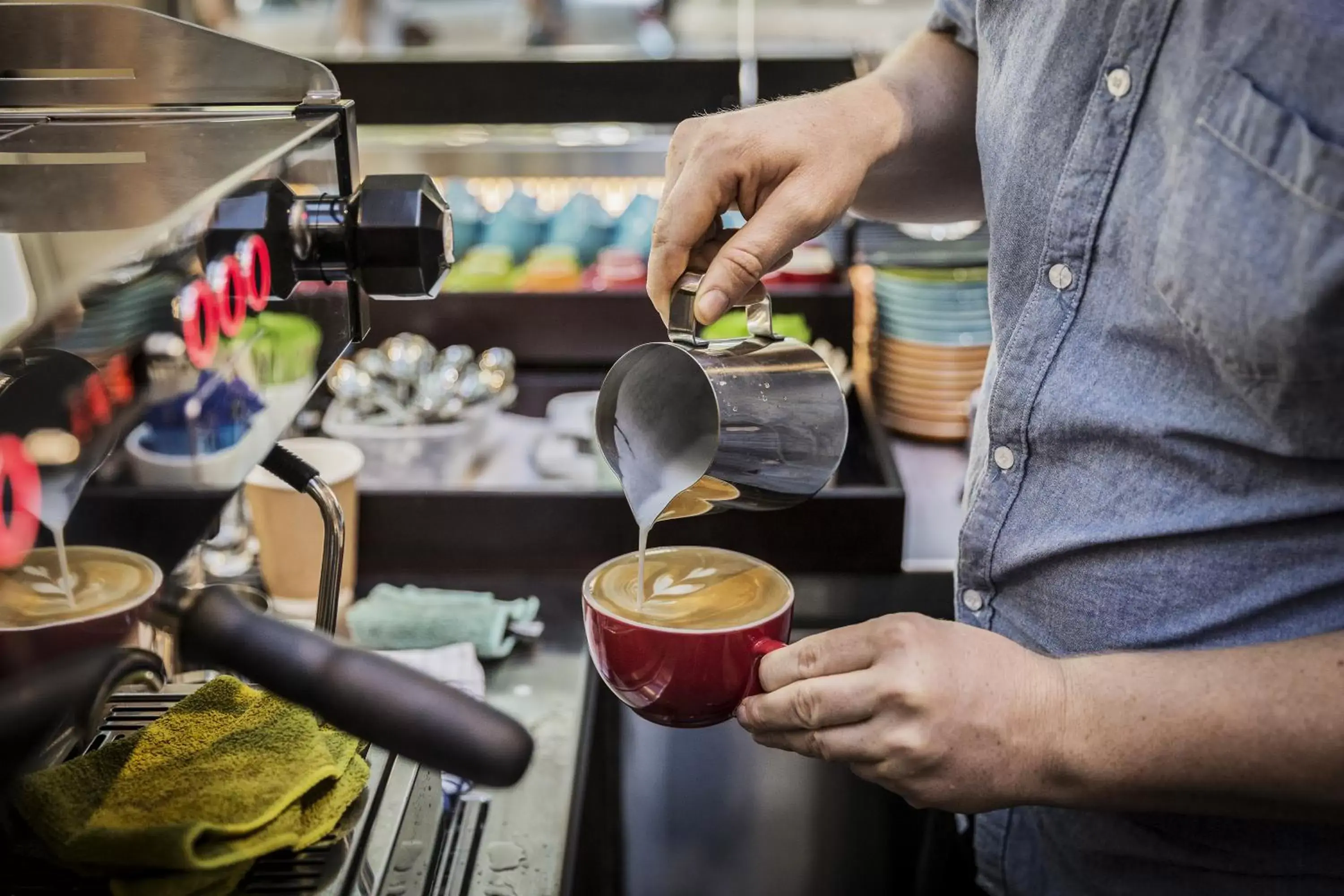 Restaurant/places to eat in Capri by Fraser Brisbane Restaurant/places to eat in Capri by Fraser Brisbane