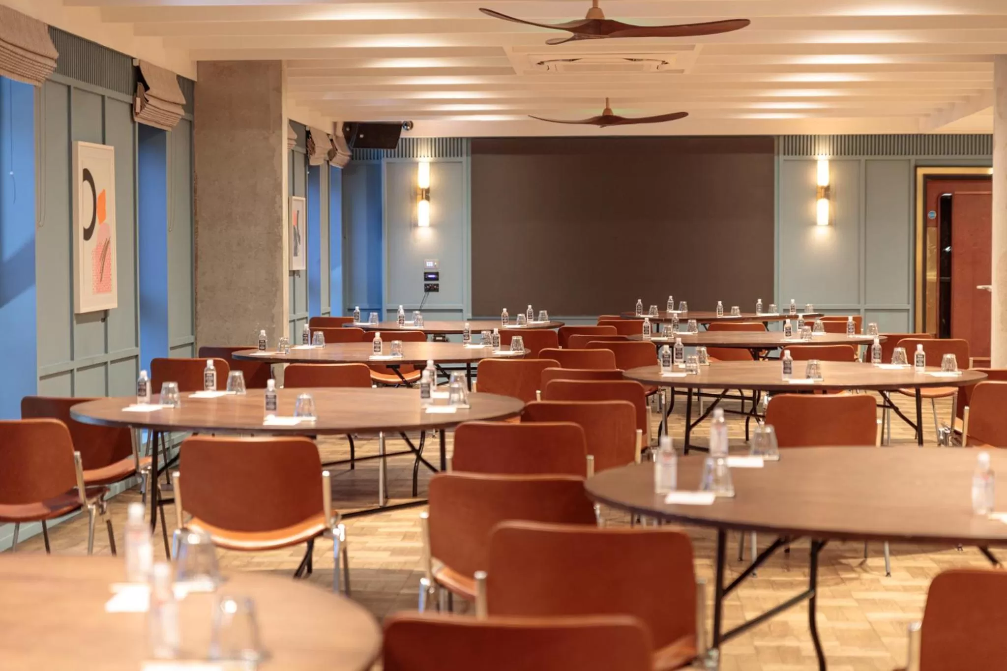 Business facilities in The Dean Cork