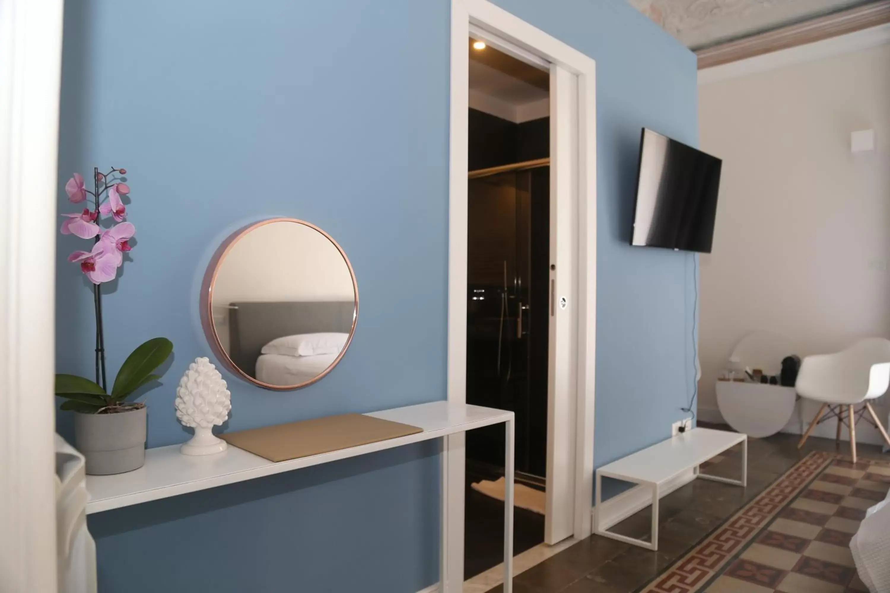 TV and multimedia, Bathroom in Palazzo del Verga