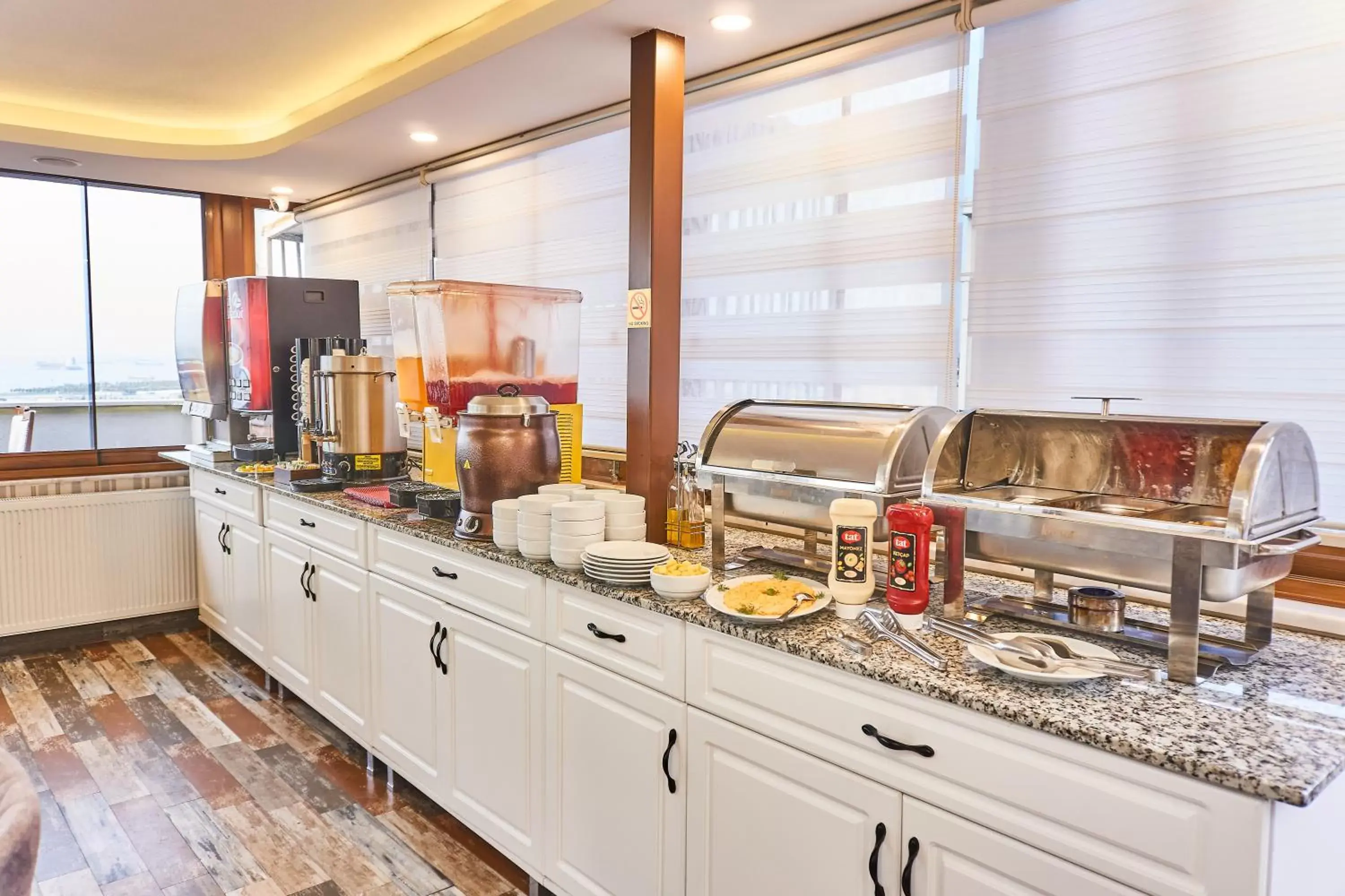 Buffet breakfast, Kitchen/Kitchenette in Beyazit Palace Hotel & Cafe Restaurant