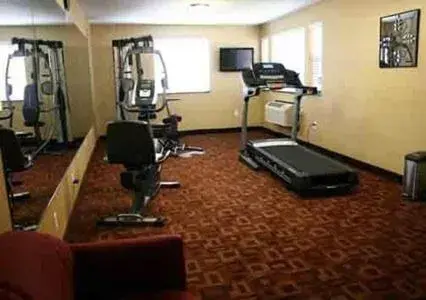 Fitness centre/facilities, Fitness Center/Facilities in Quality Inn