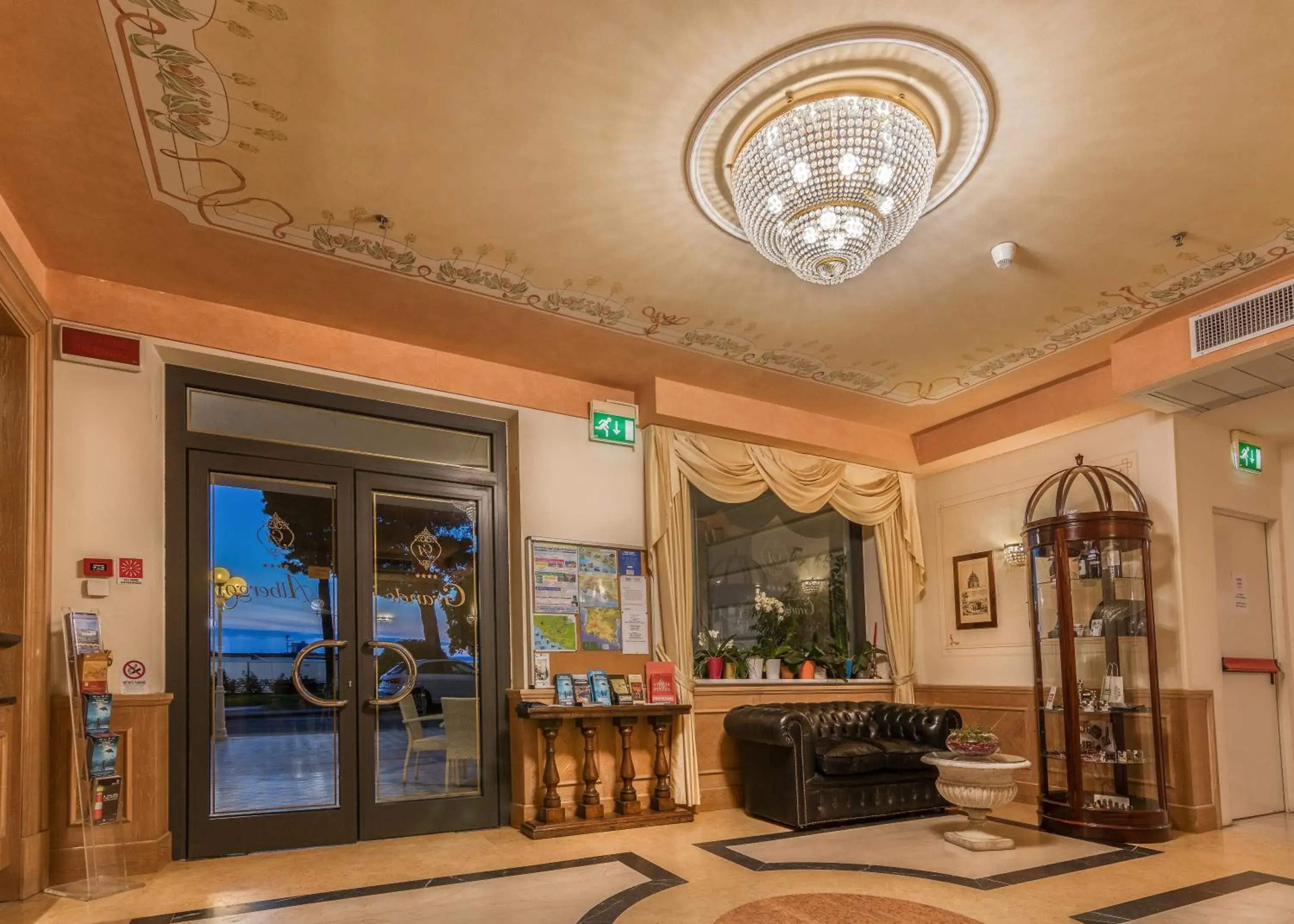 Lobby or reception in Grande Albergo