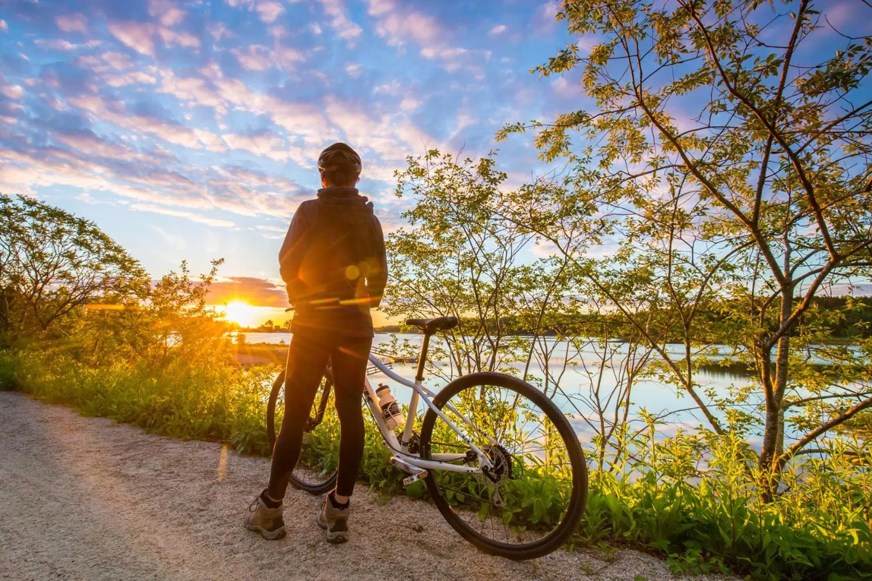 Cycling in River Ridge Lodge
