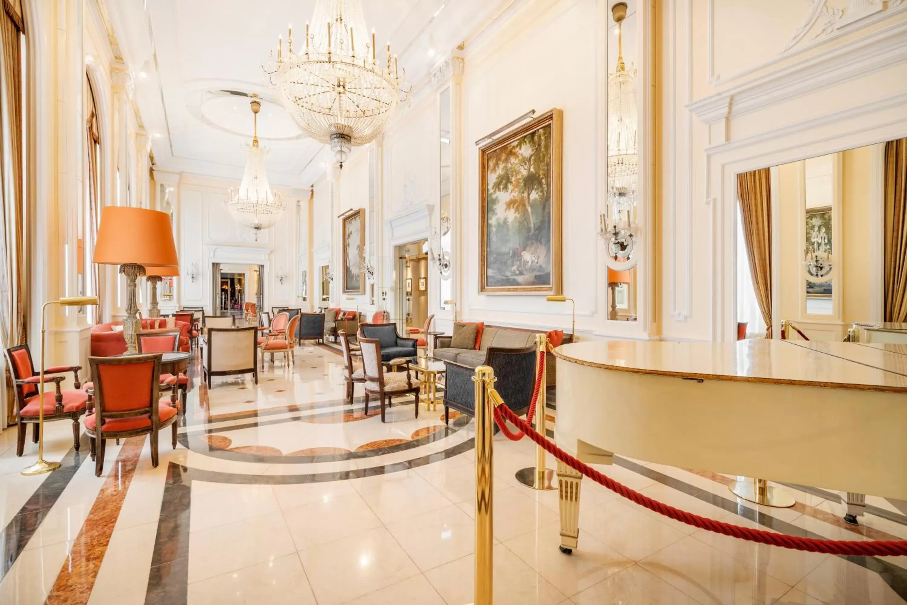 Living room, Restaurant/Places to Eat in Palácio Estoril Hotel, Golf & Wellness