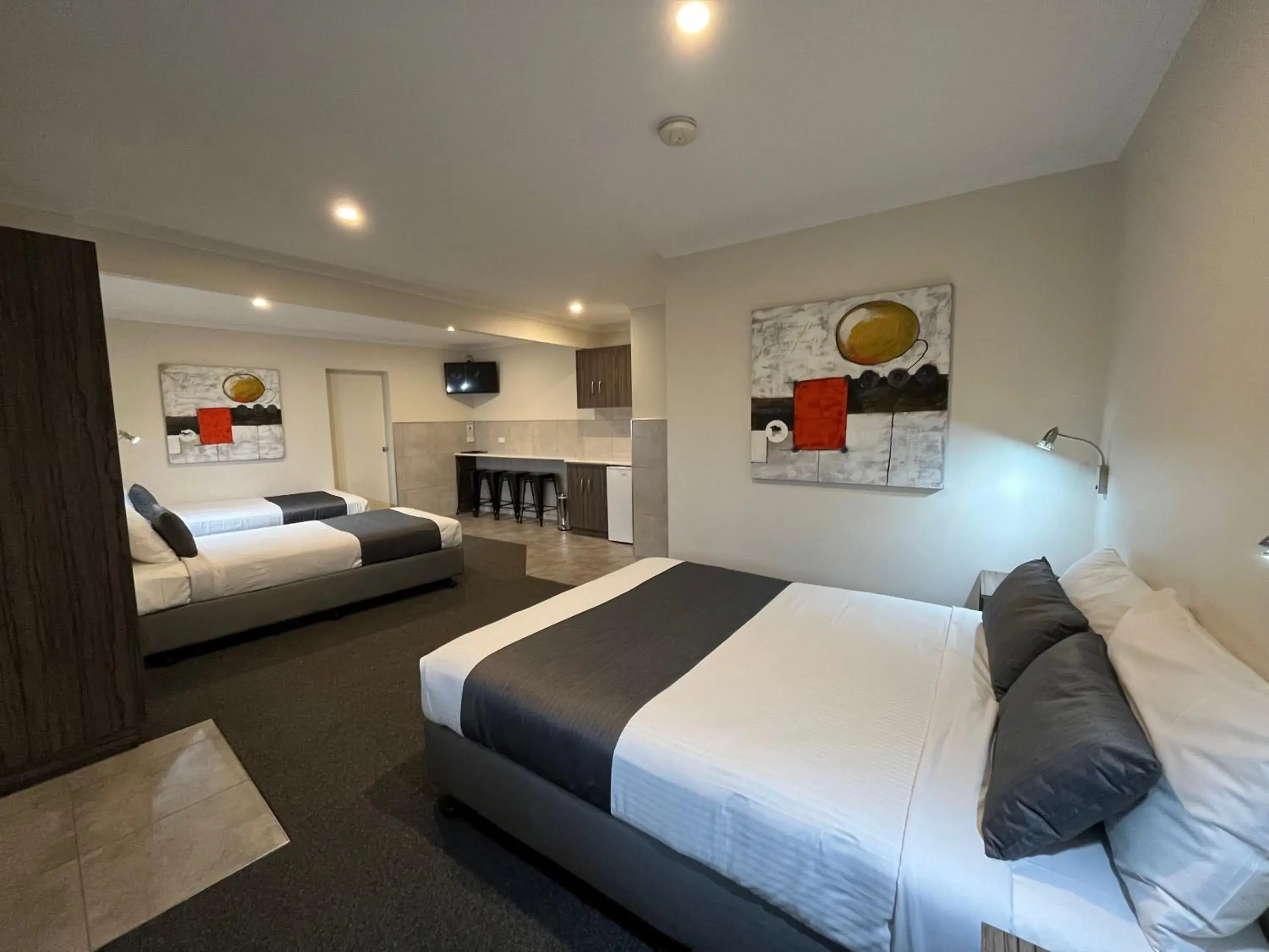 Bedroom, Bed in Ryley Motor Inn