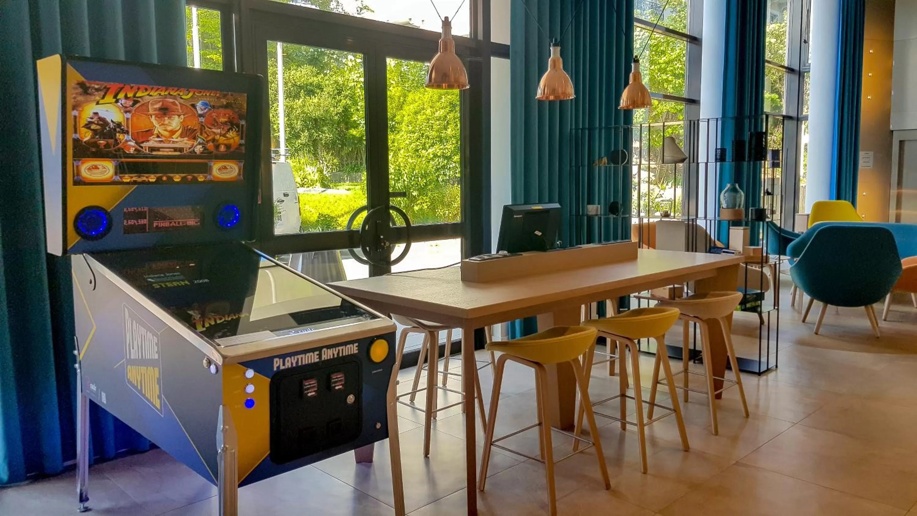 Lobby or reception in Golden Tulip Aix les Bains - Hotel & Spa