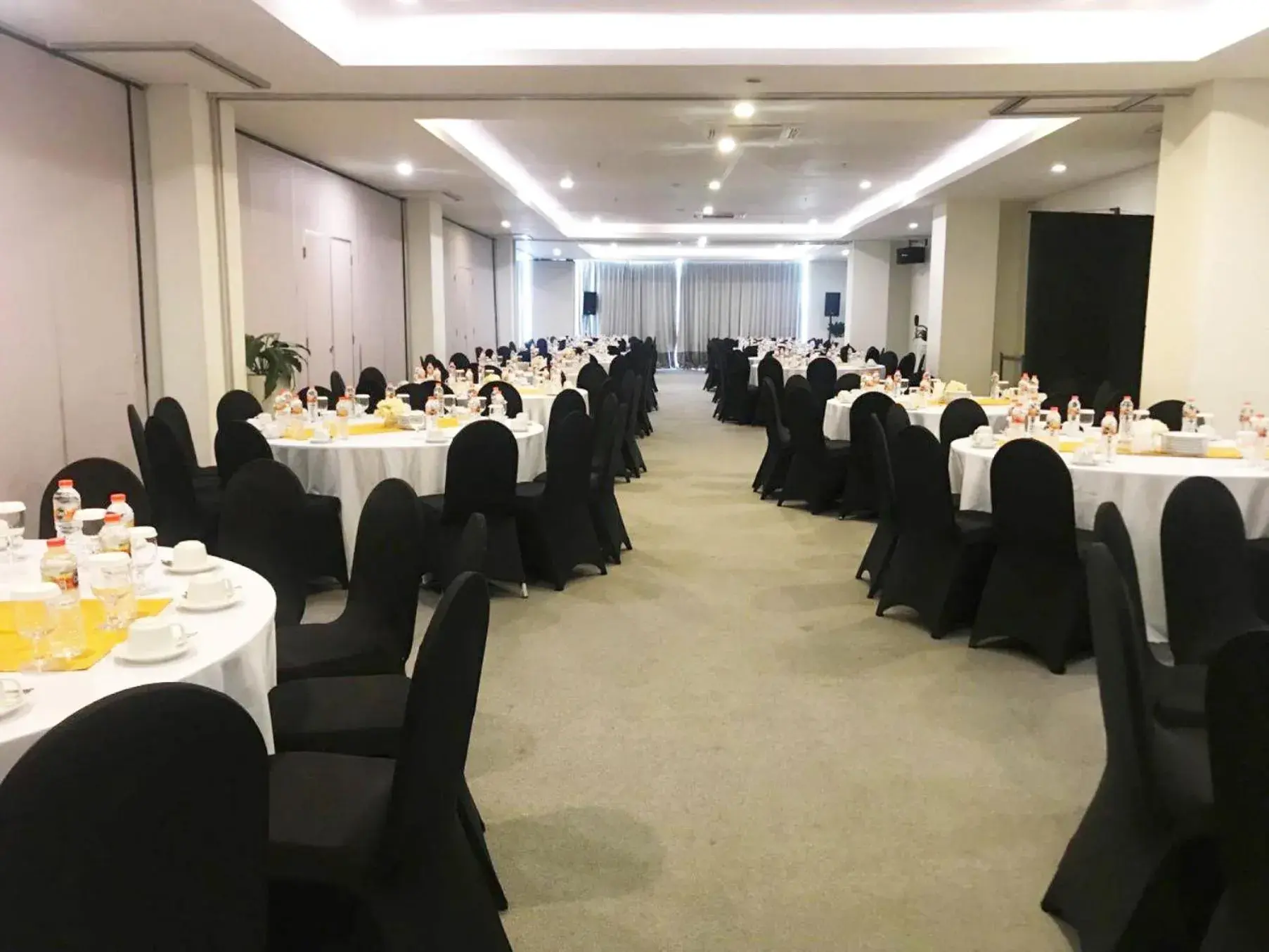 Banquet Facilities in Kyriad M Hotel Sorong