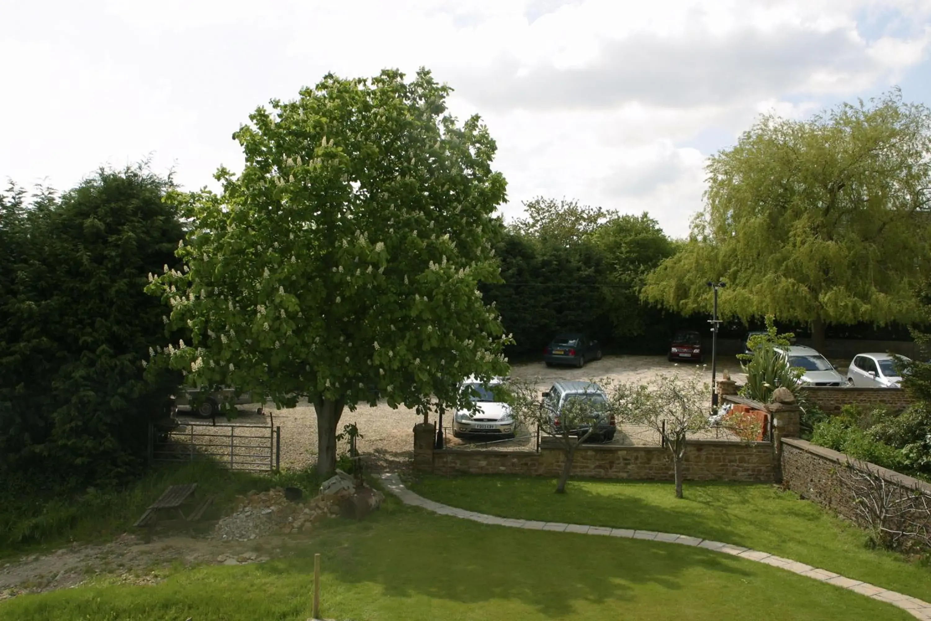 Day, Garden in Best Western Sysonby Knoll