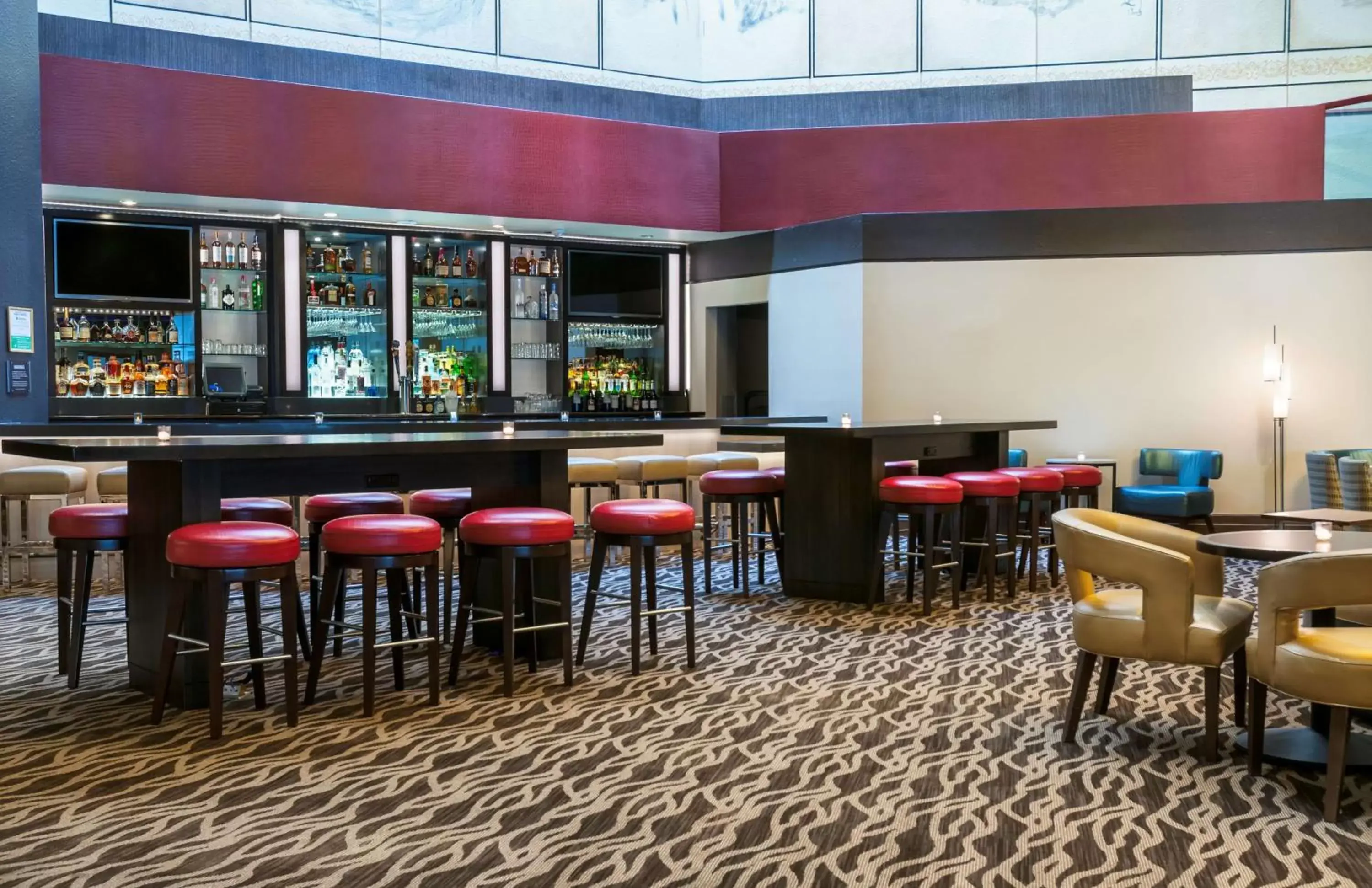 Restaurant/places to eat, Lounge/Bar in Doubletree by Hilton Los Angeles Downtown