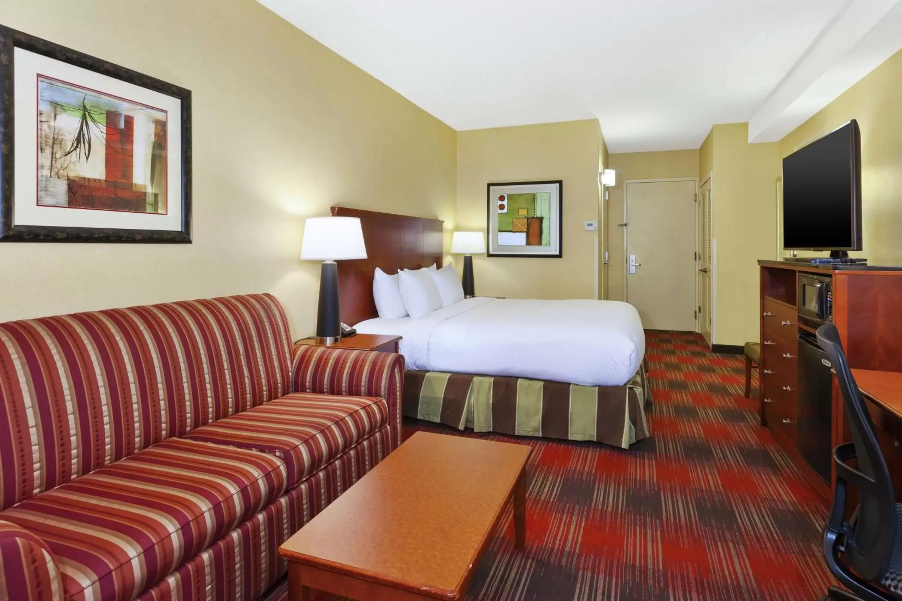 Bedroom, Bed in DoubleTree by Hilton Holland Bedroom, Bed in DoubleTree by Hilton Holland