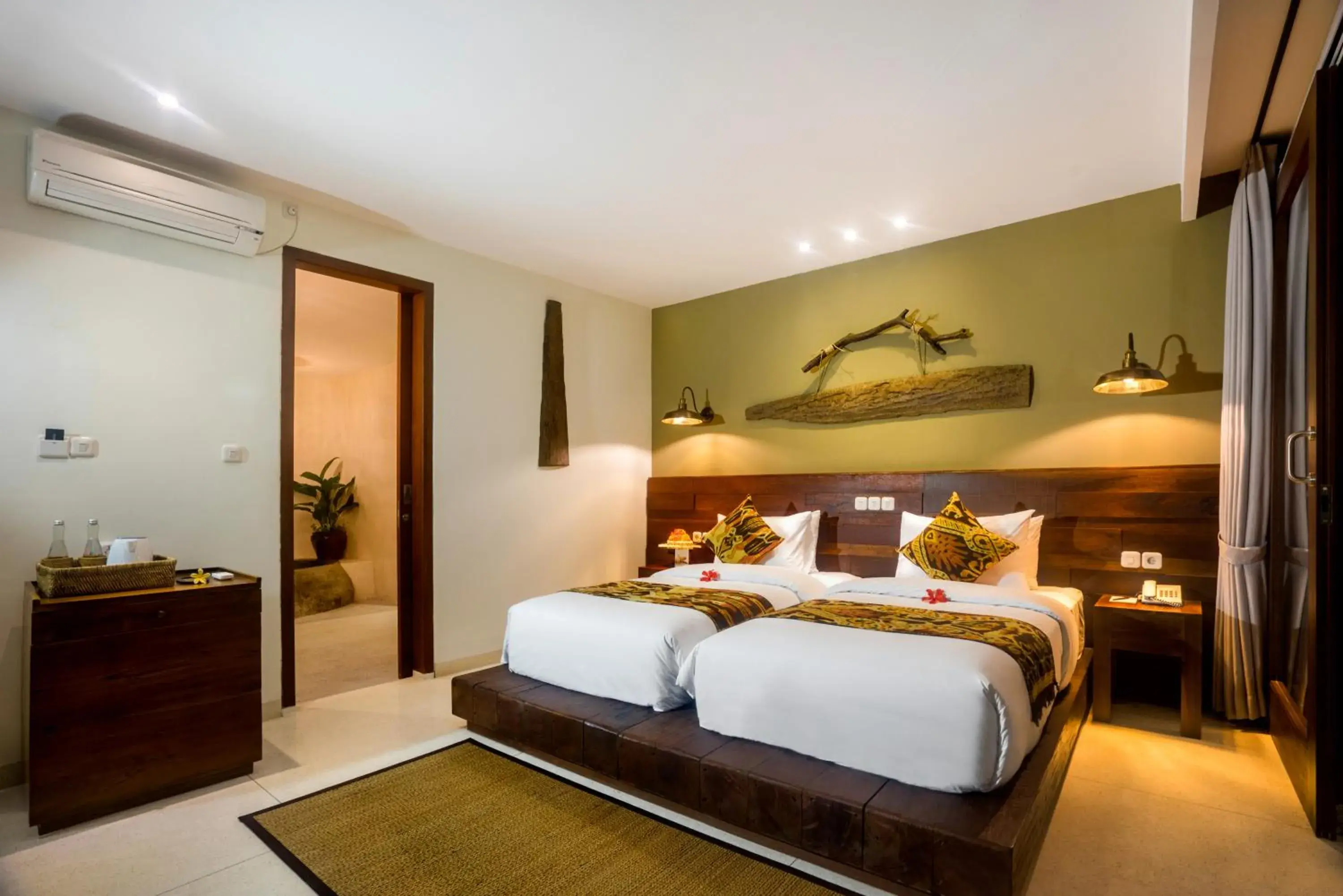 cot, Bed in Honai Resort