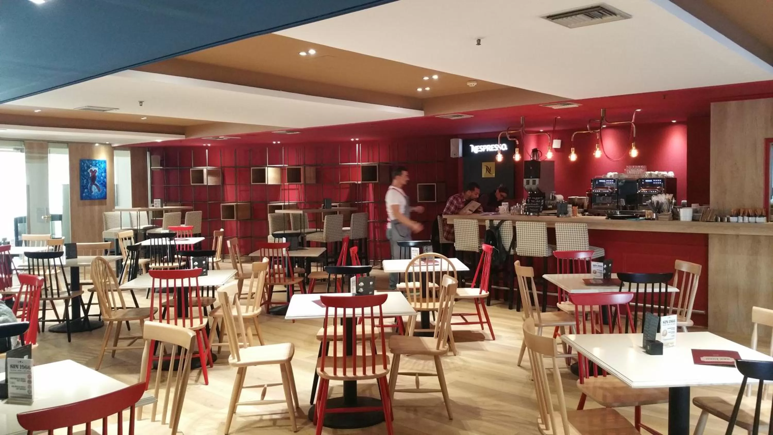 Restaurant/places to eat in Capsis Astoria Heraklion