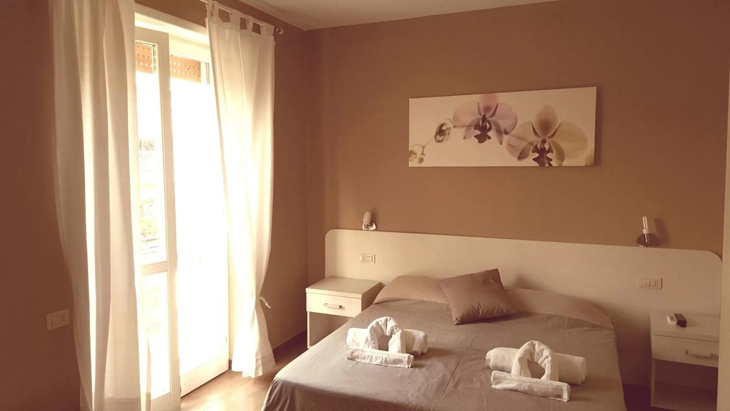 Photo of the whole room, Bed in Anna Guest House