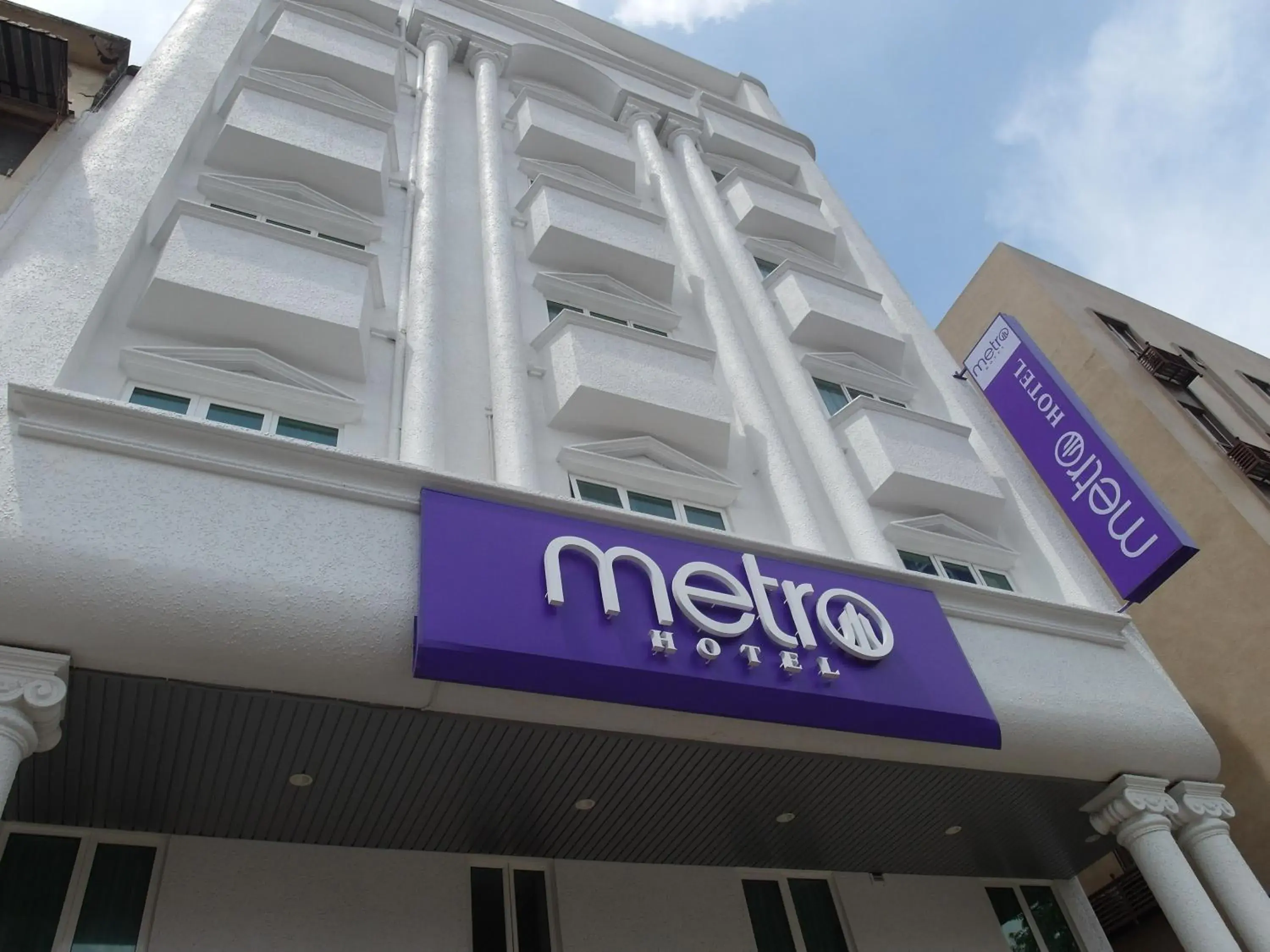 Facade/entrance in Metro Hotel @ KL Sentral