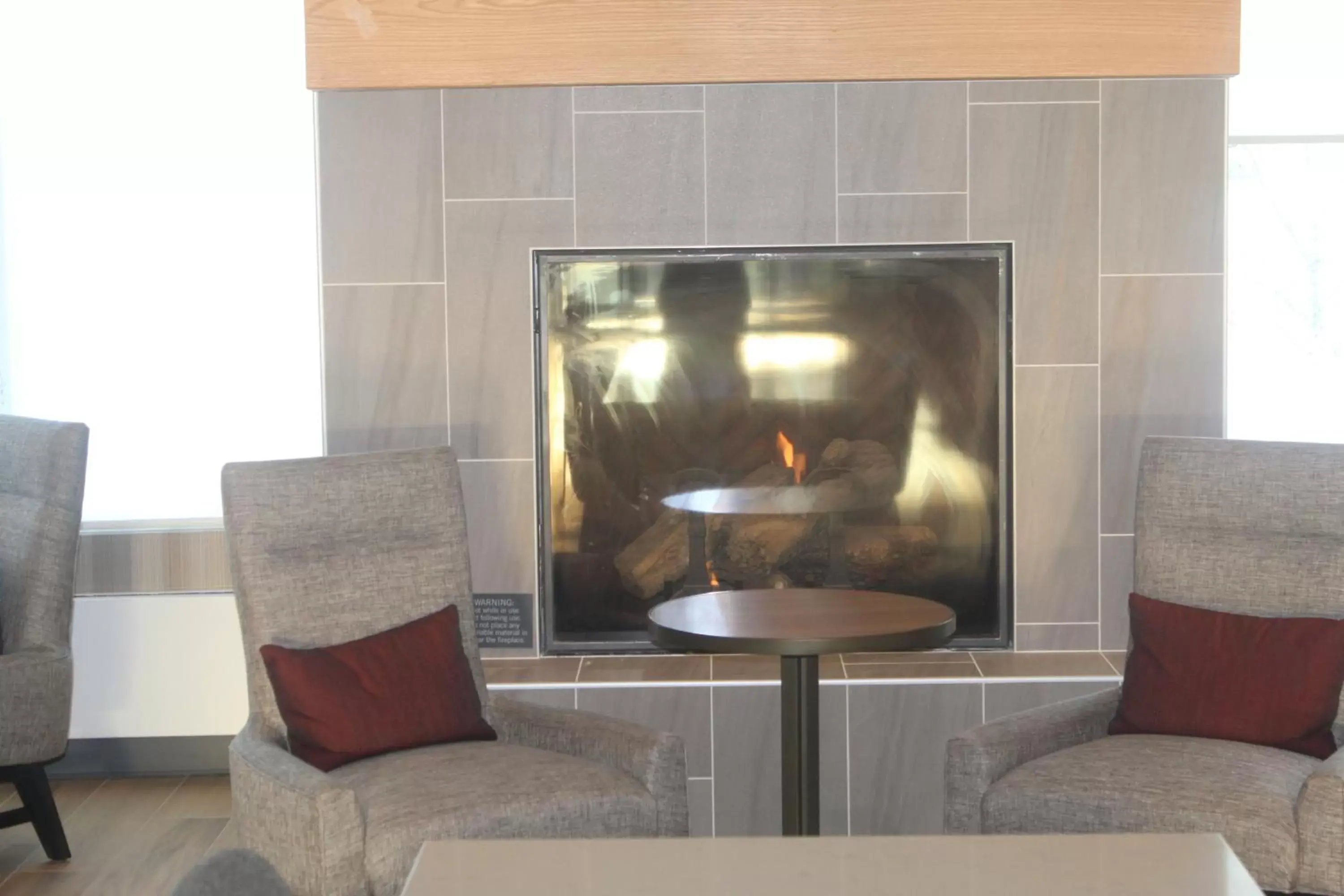 flat iron, Seating Area in Hyatt Place Fairbanks