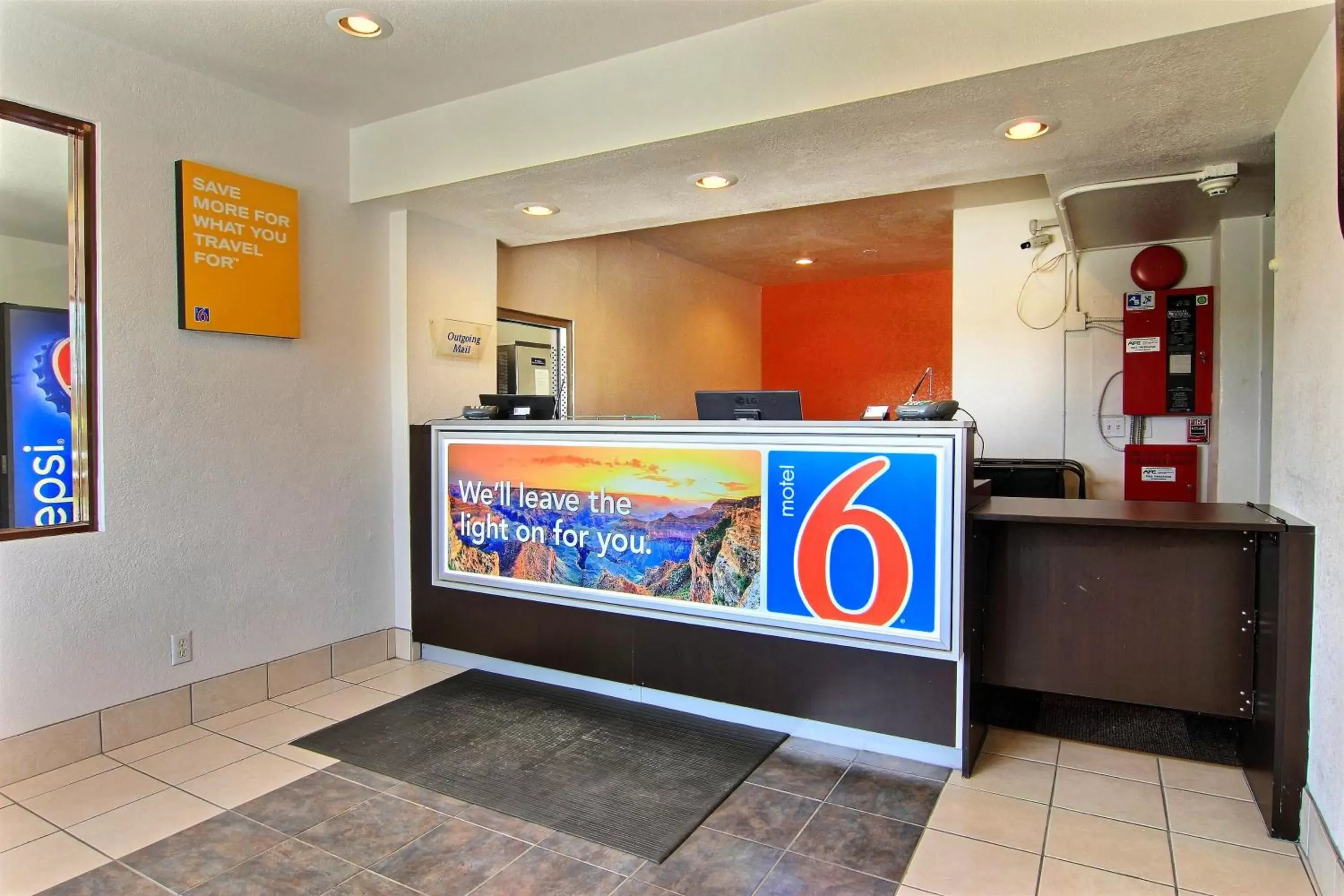 Lobby or reception, Lobby/Reception in Motel 6-Kingsville, TX