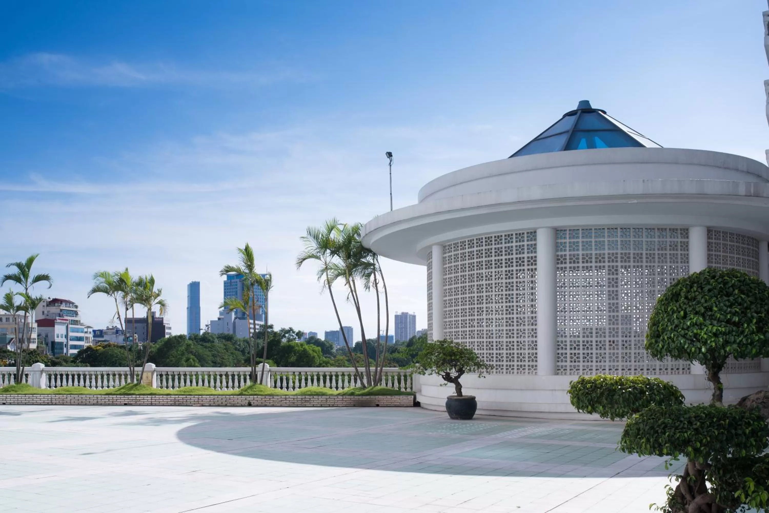 Garden in Hanoi Daewoo Hotel