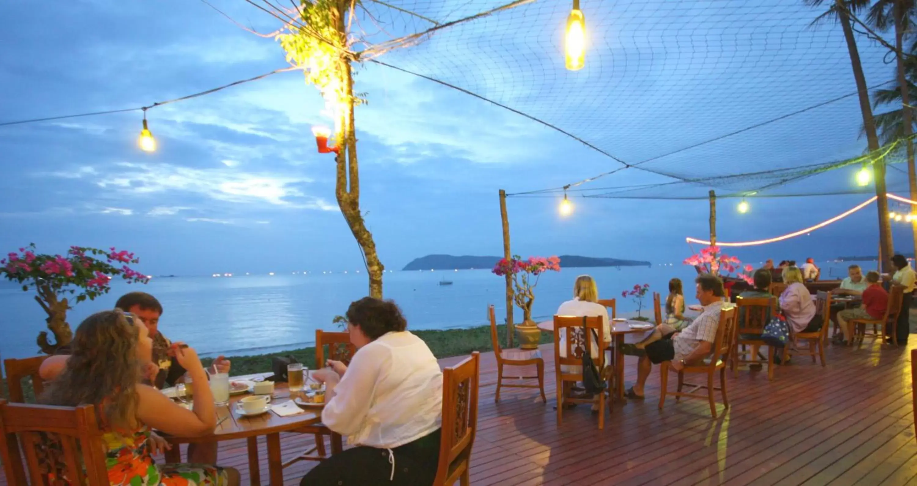 Restaurant/places to eat in Frangipani Langkawi Resort Restaurant/places to eat in Frangipani Langkawi Resort