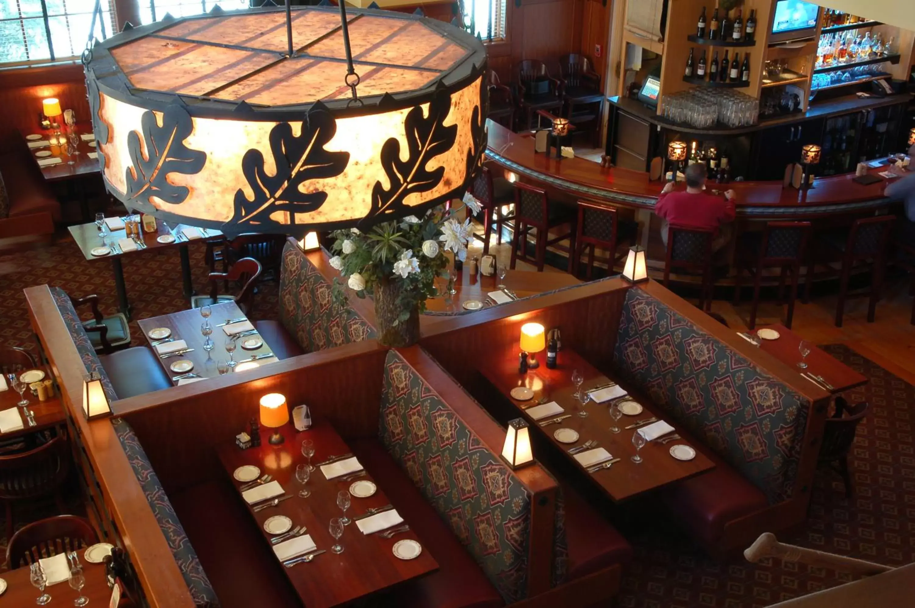 Restaurant/places to eat in Heathman Lodge