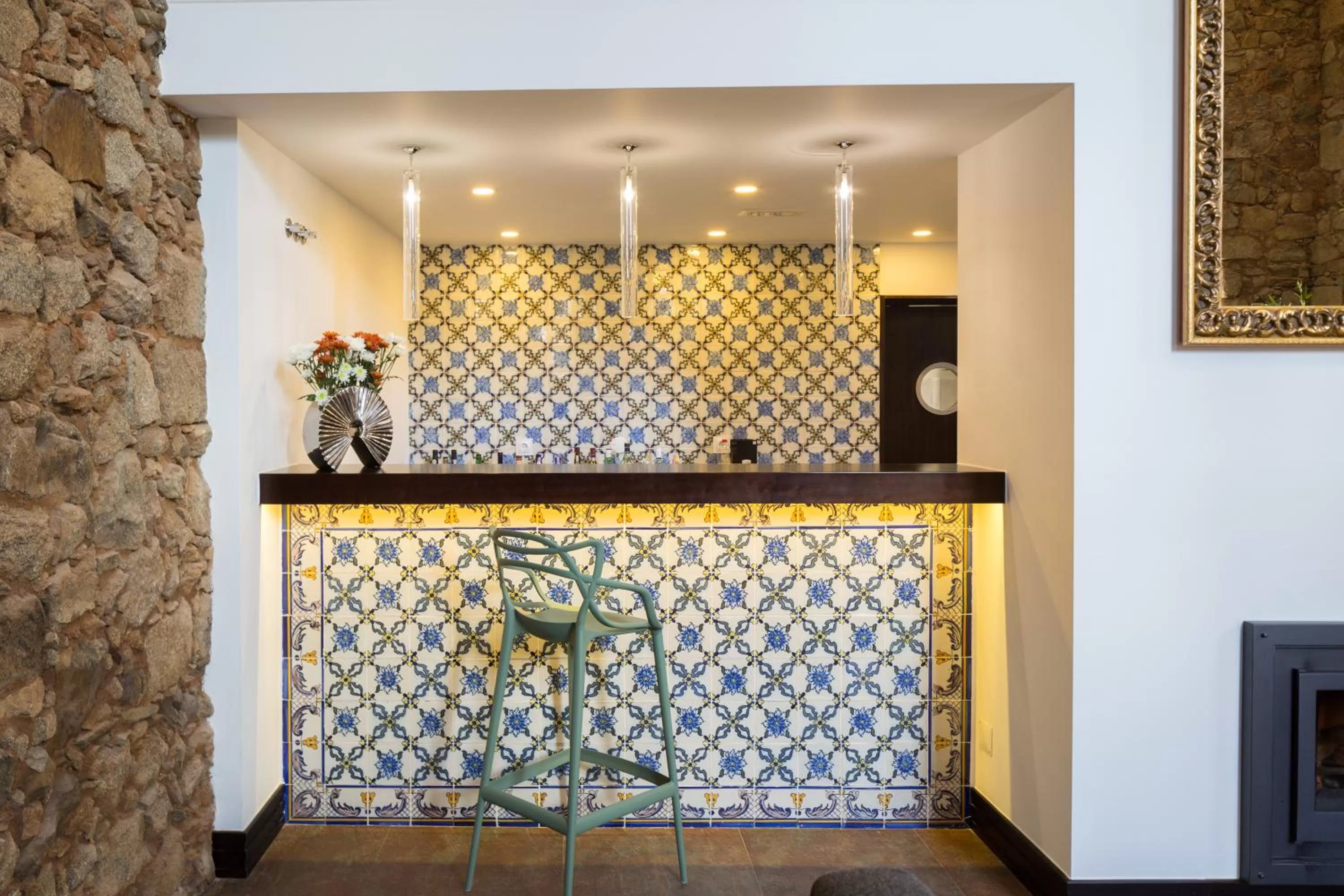 Lounge or bar in Cerca Design House