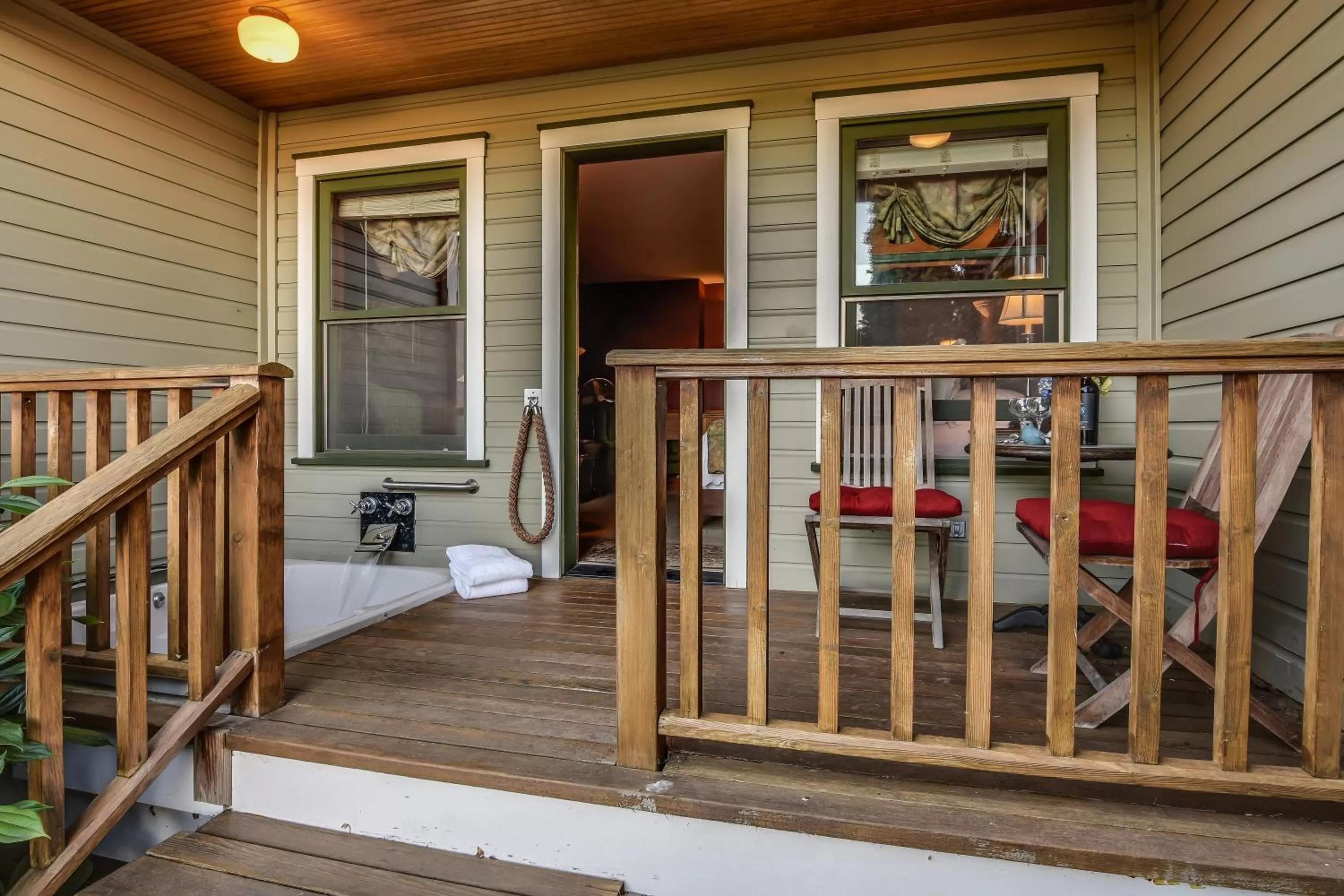 Patio in Wild Iris Inn