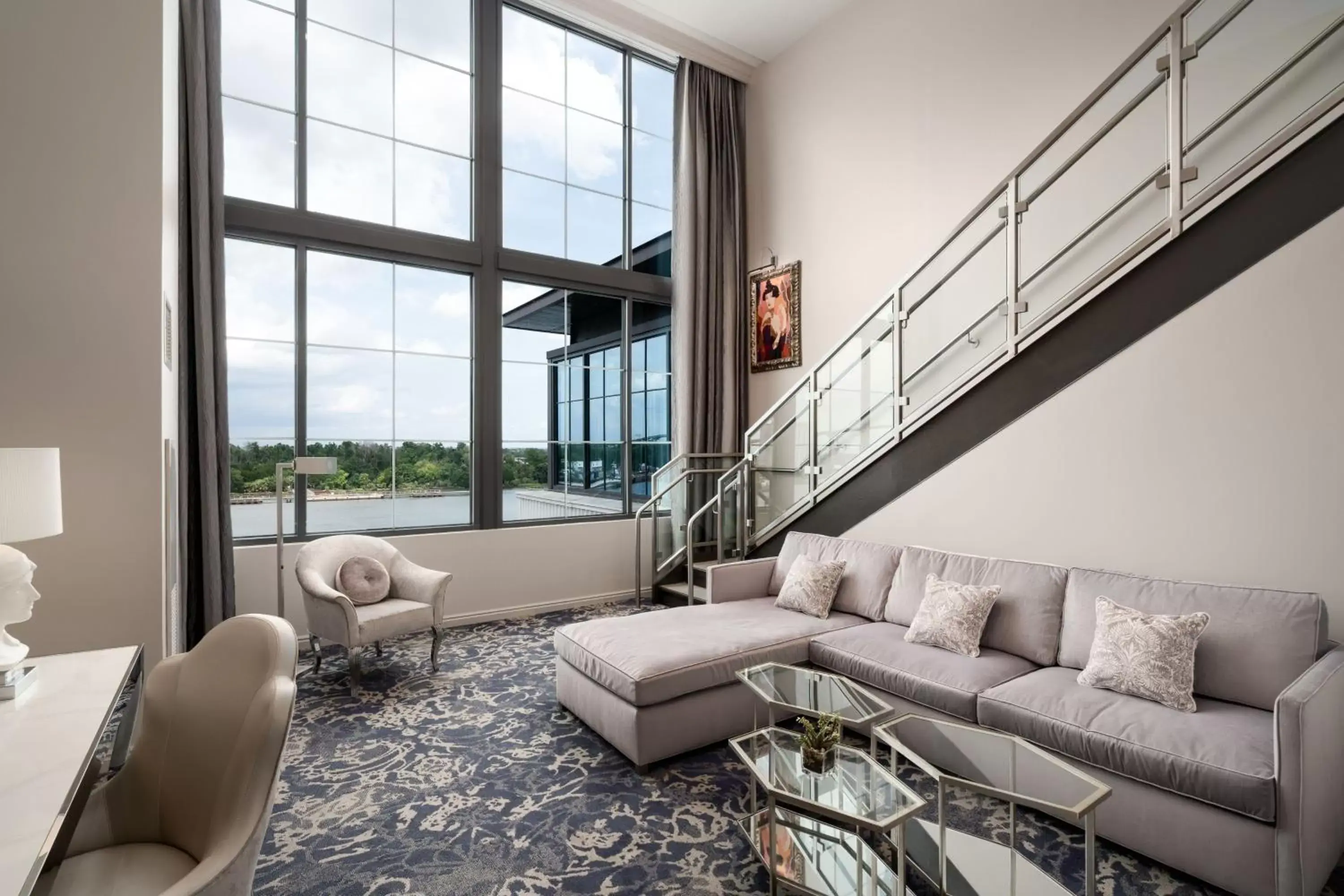 Living room, Seating Area in JW Marriott Savannah Plant Riverside District