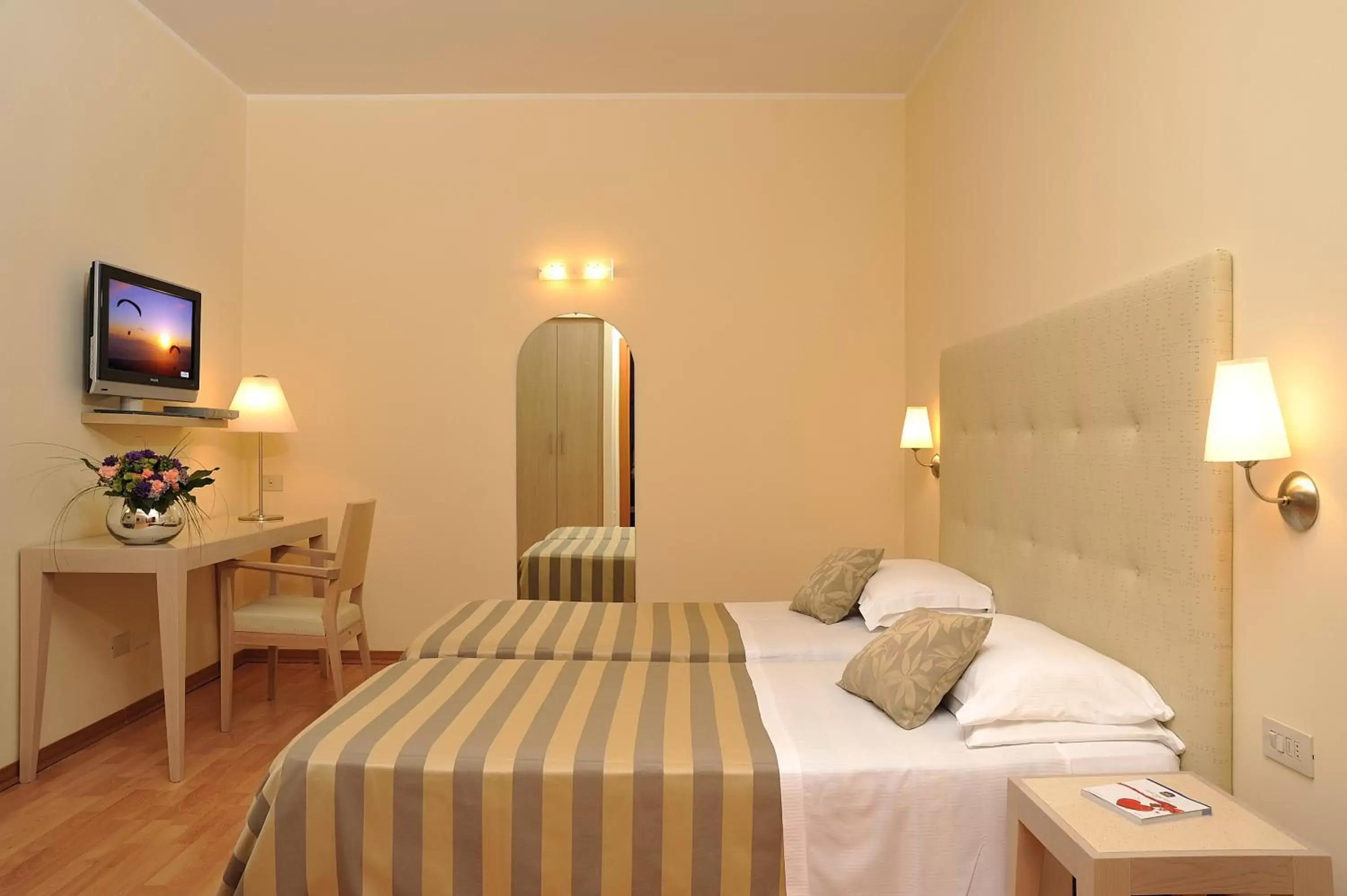 Business Twin Room in Hotel Olimpia