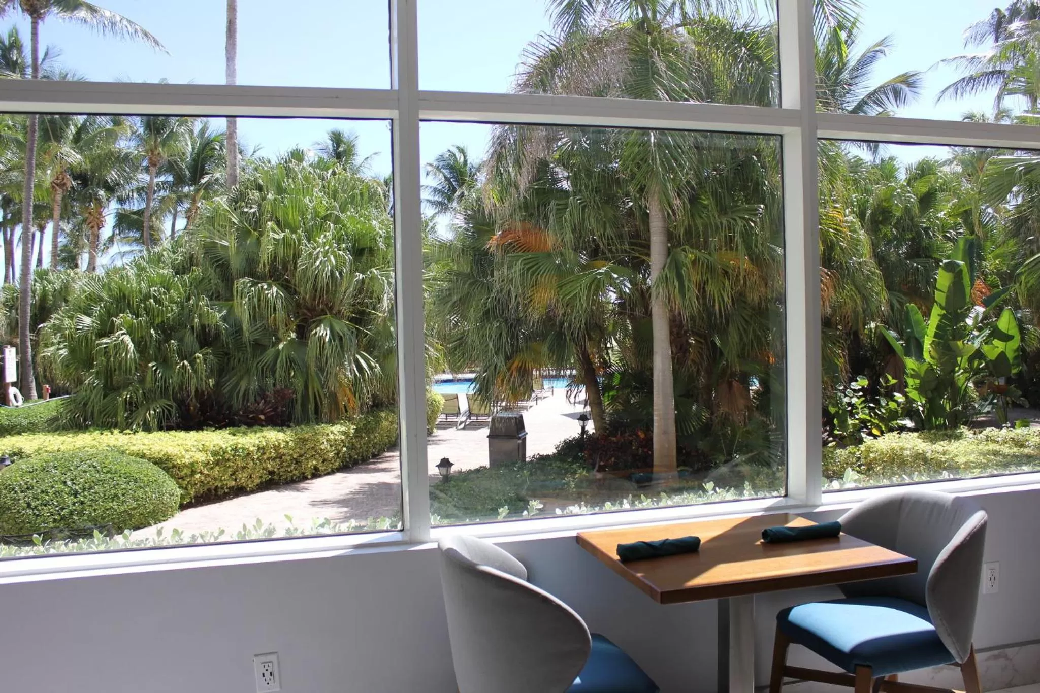 Restaurant/places to eat in Holiday Inn Miami Beach-Oceanfront by IHG