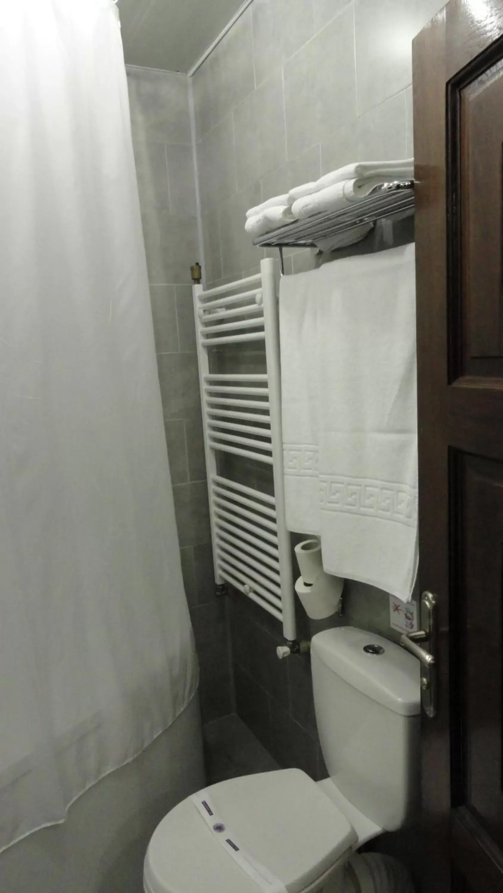 Bathroom in Relax Comfort Suites Hotel