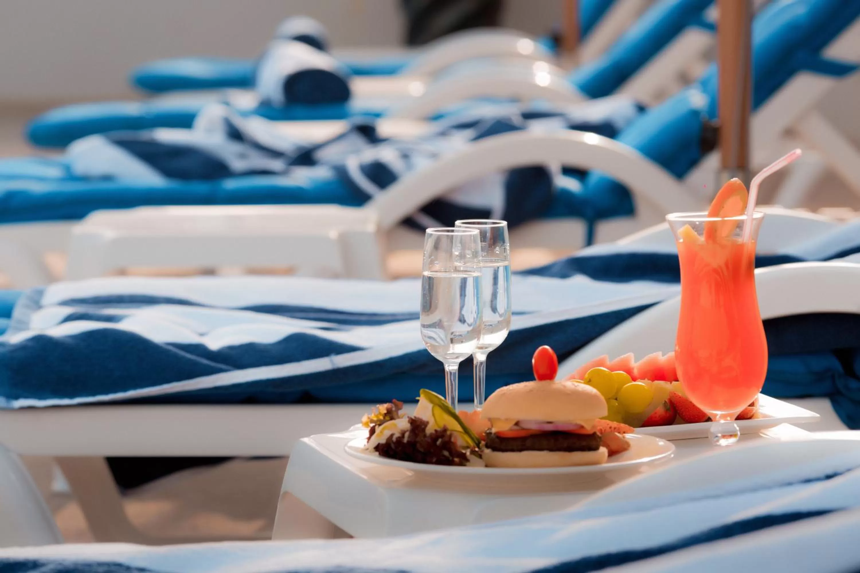 Swimming pool in Signature Hotel Al Barsha