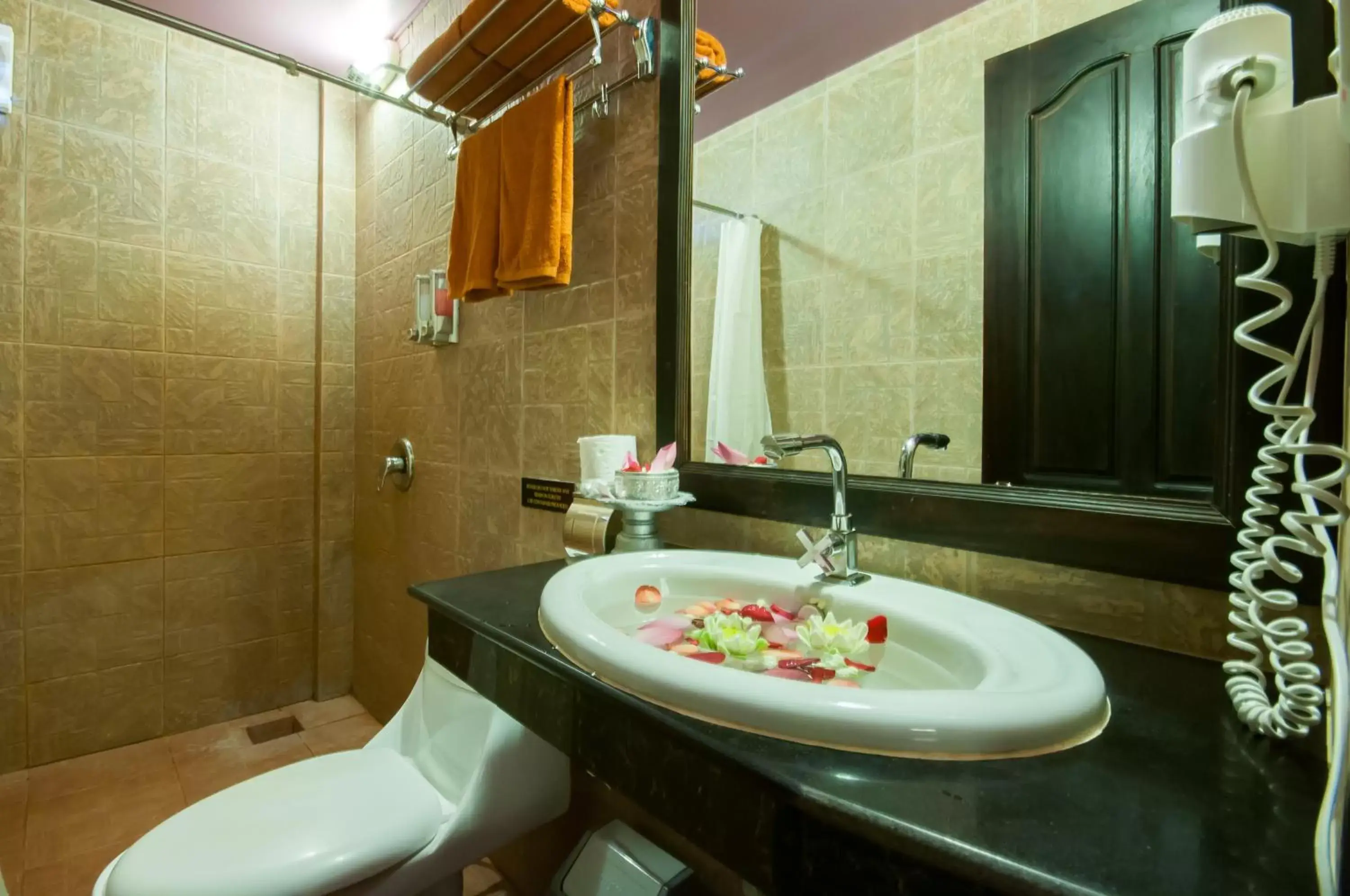 Bathroom in Golden Butterfly Villa