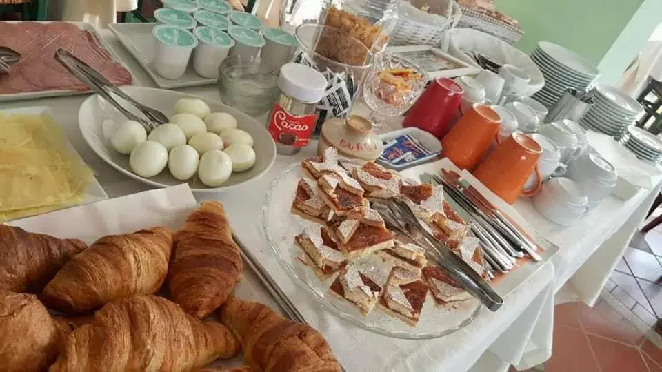 Breakfast in Caterina House Nel borgo piú bello d'Italia