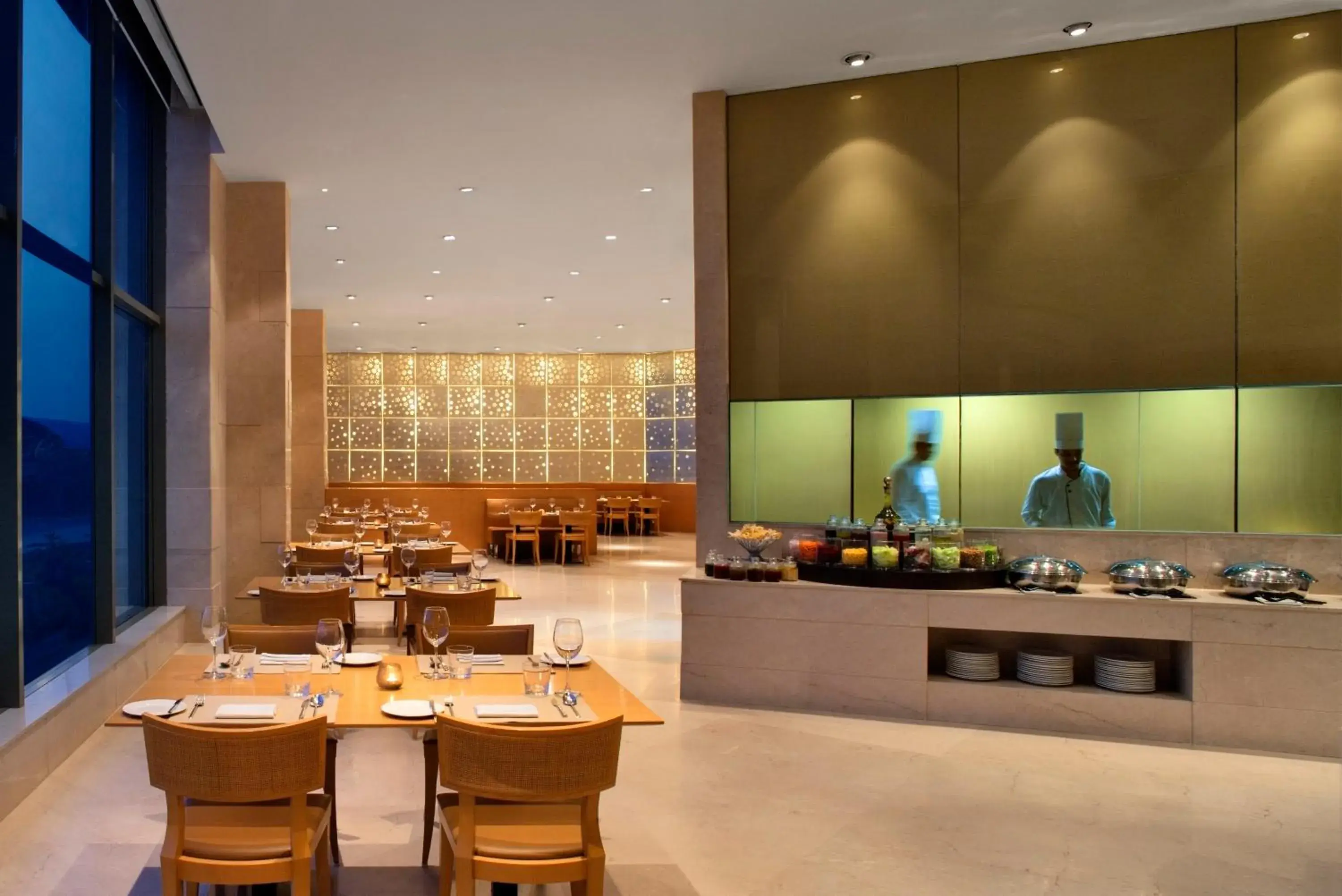 Restaurant/Places to Eat in Radisson Blu Hotel New Delhi Dwarka