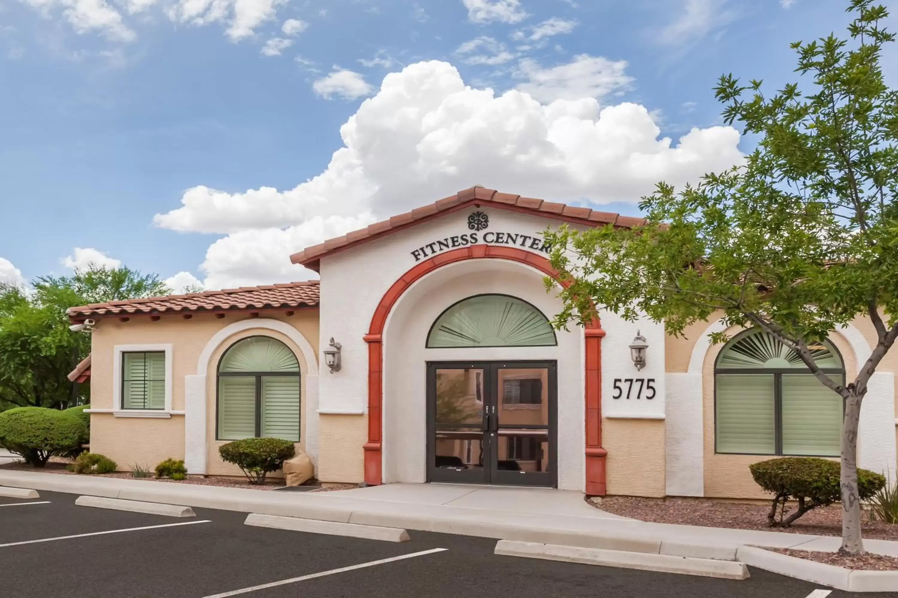 Property building in Canoa Ranch Golf Resort Property building in Canoa Ranch Golf Resort