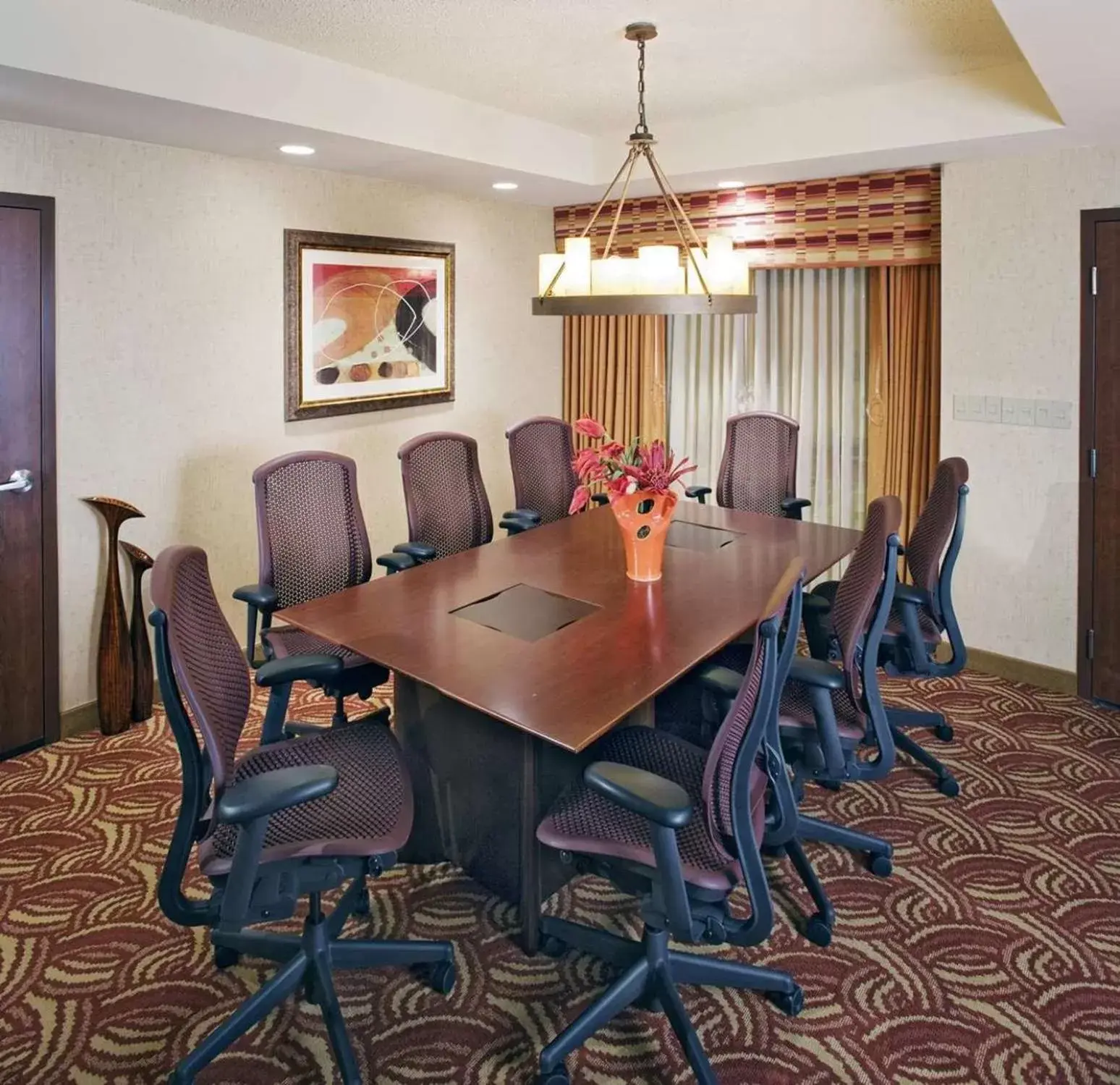 Living room in Embassy Suites by Hilton San Marcos Hotel Conference Center