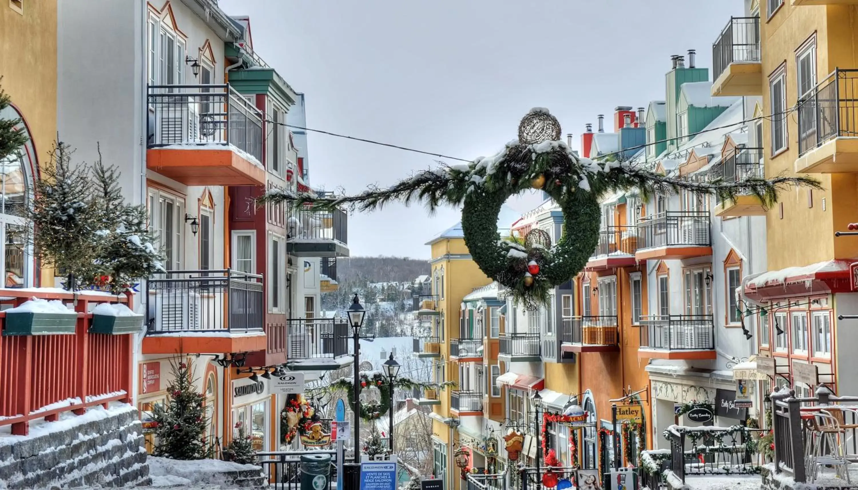 Facade/entrance, Neighborhood in Place Saint Bernard Mont Tremblant