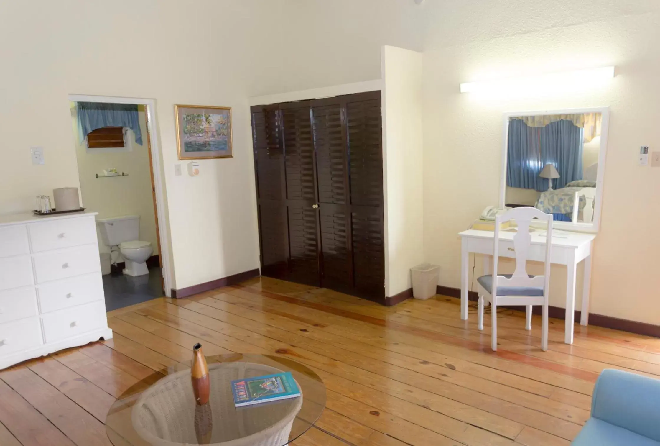 Dining Area in The Liguanea Club