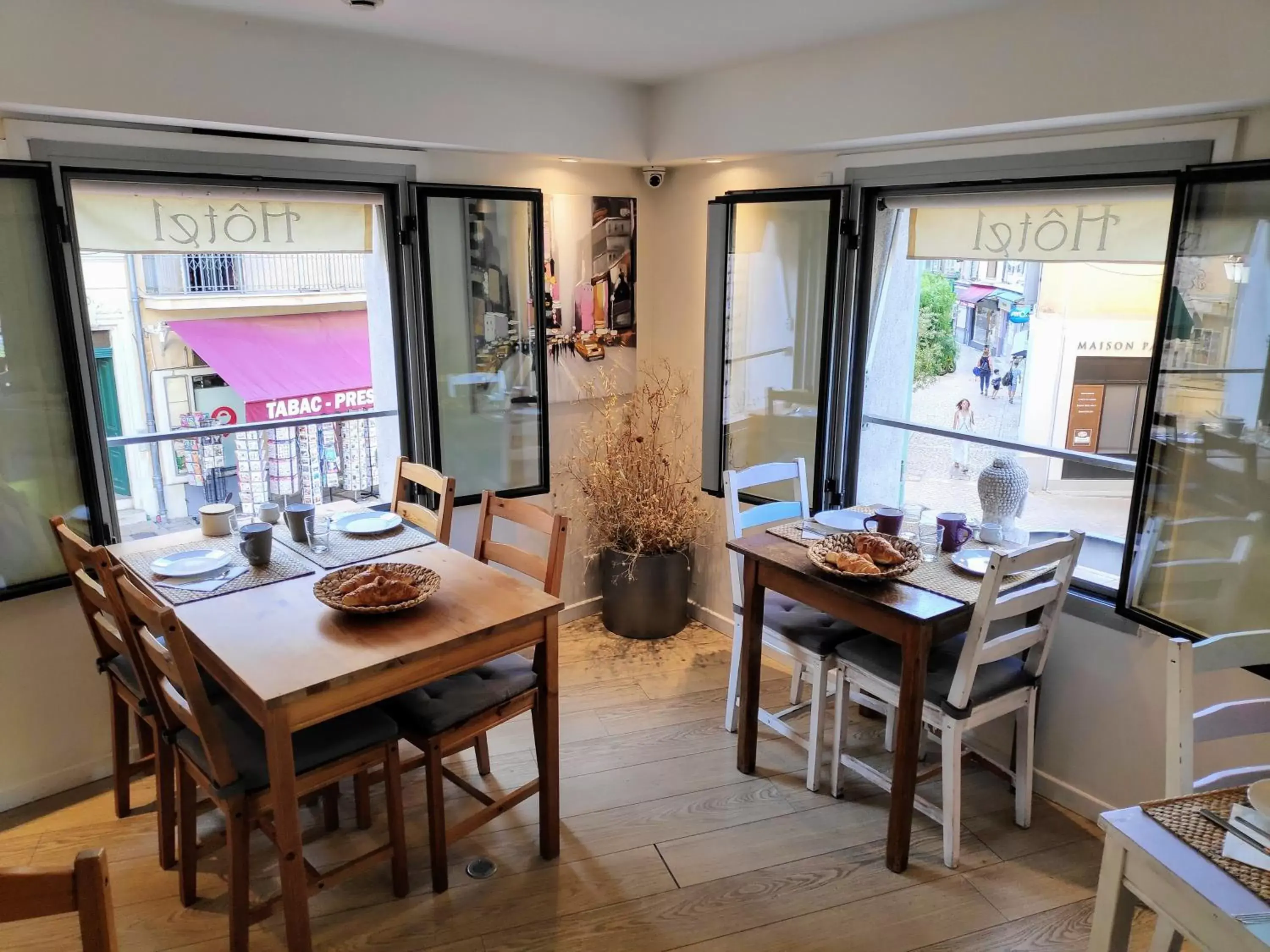 Dining area, Restaurant/Places to Eat in La Victoire Boutique Hotel