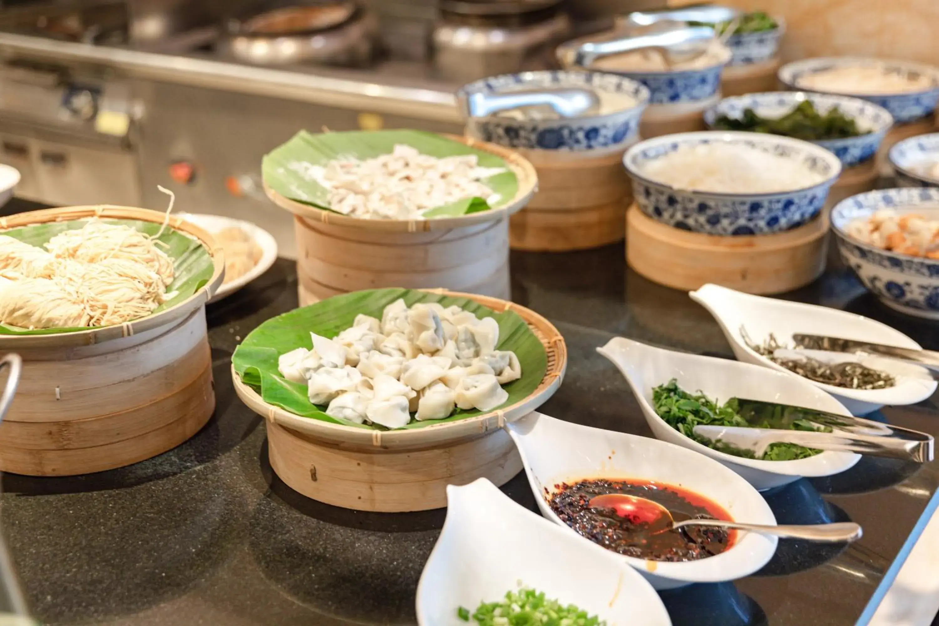 Restaurant/places to eat in Radisson Collection Hotel, Yangtze Shanghai Restaurant/places to eat in Radisson Collection Hotel, Yangtze Shanghai