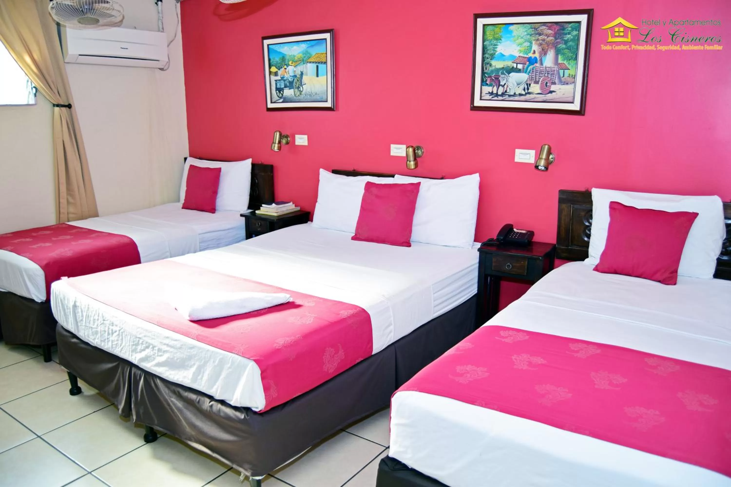 Photo of the whole room, Bed in Hotel y Apartments Los Cisneros