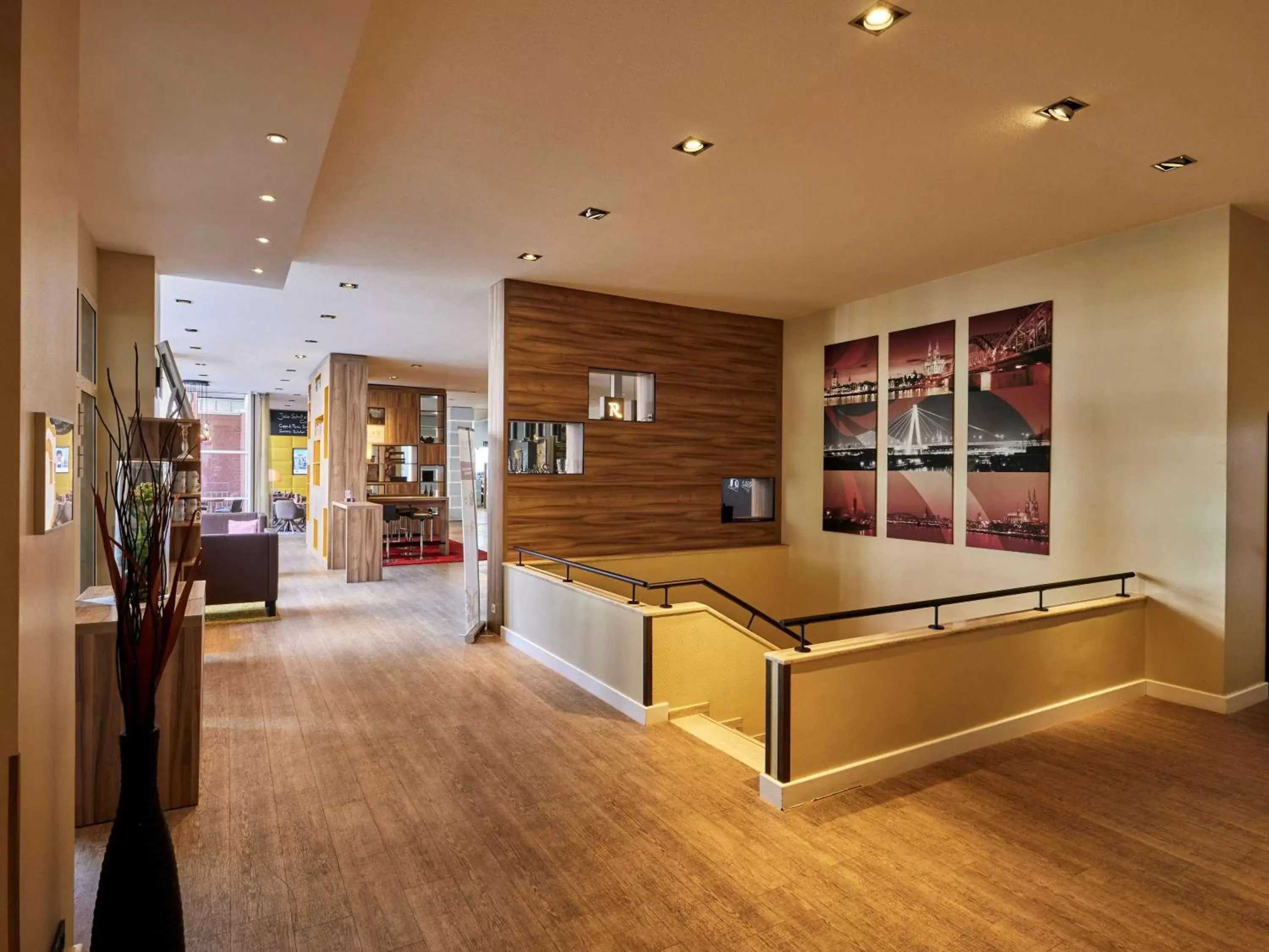 Property building, Lobby/Reception in Mercure Hotel Severinshof Koln City