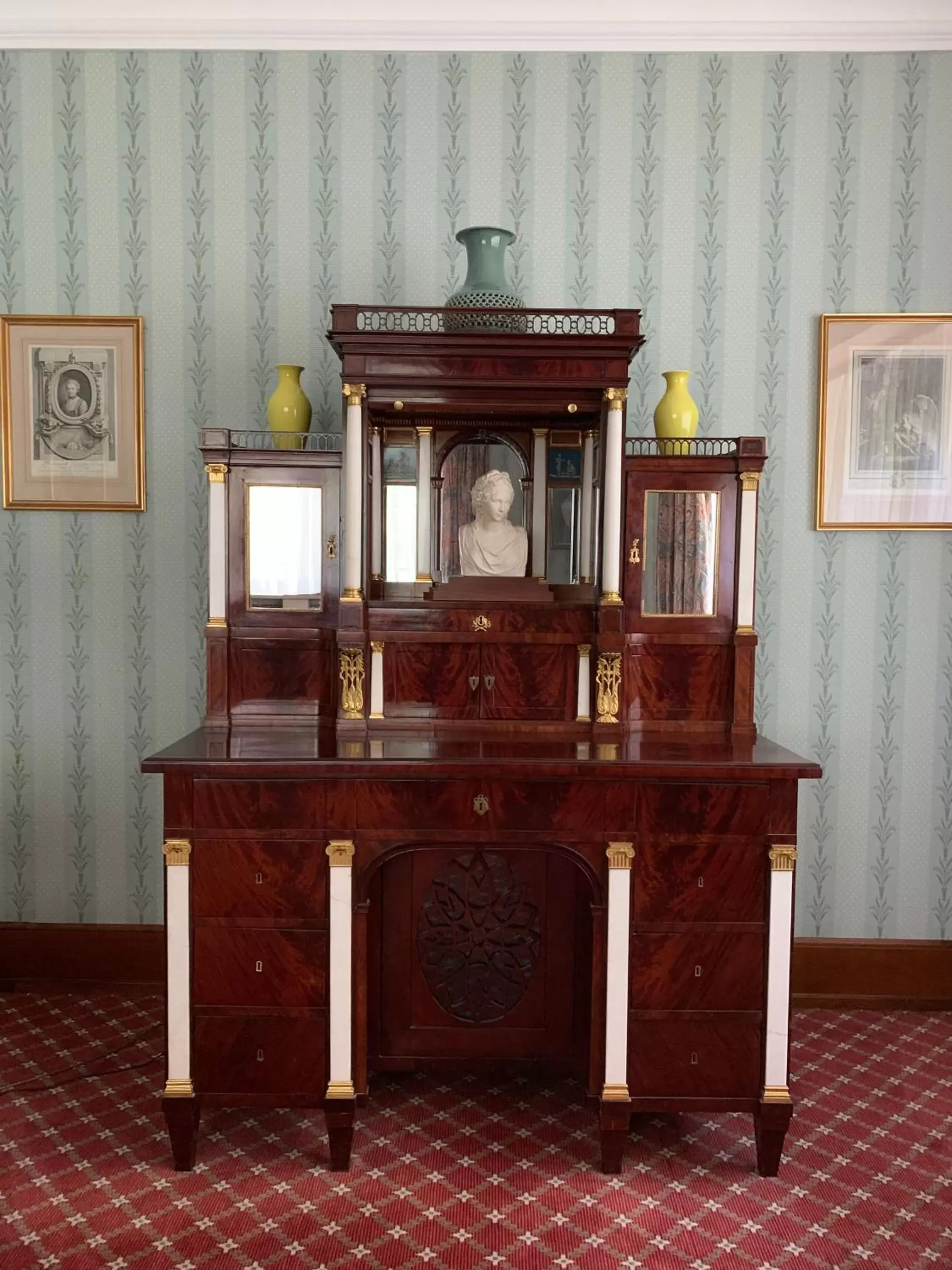 Living room in Schlosshotel Kronberg - Hotel Frankfurt