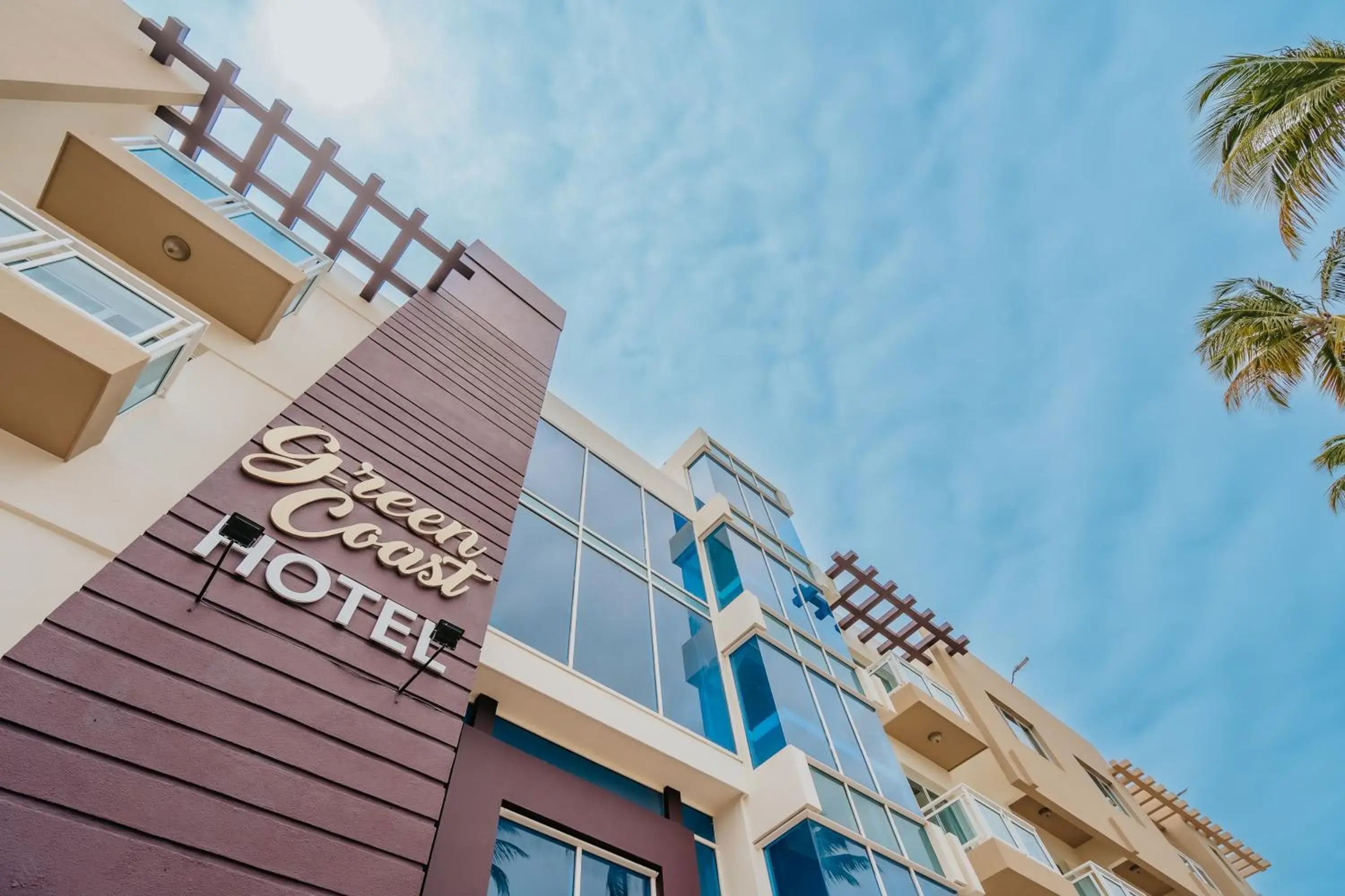 Property building in Green Coast Hotel Property building in Green Coast Hotel