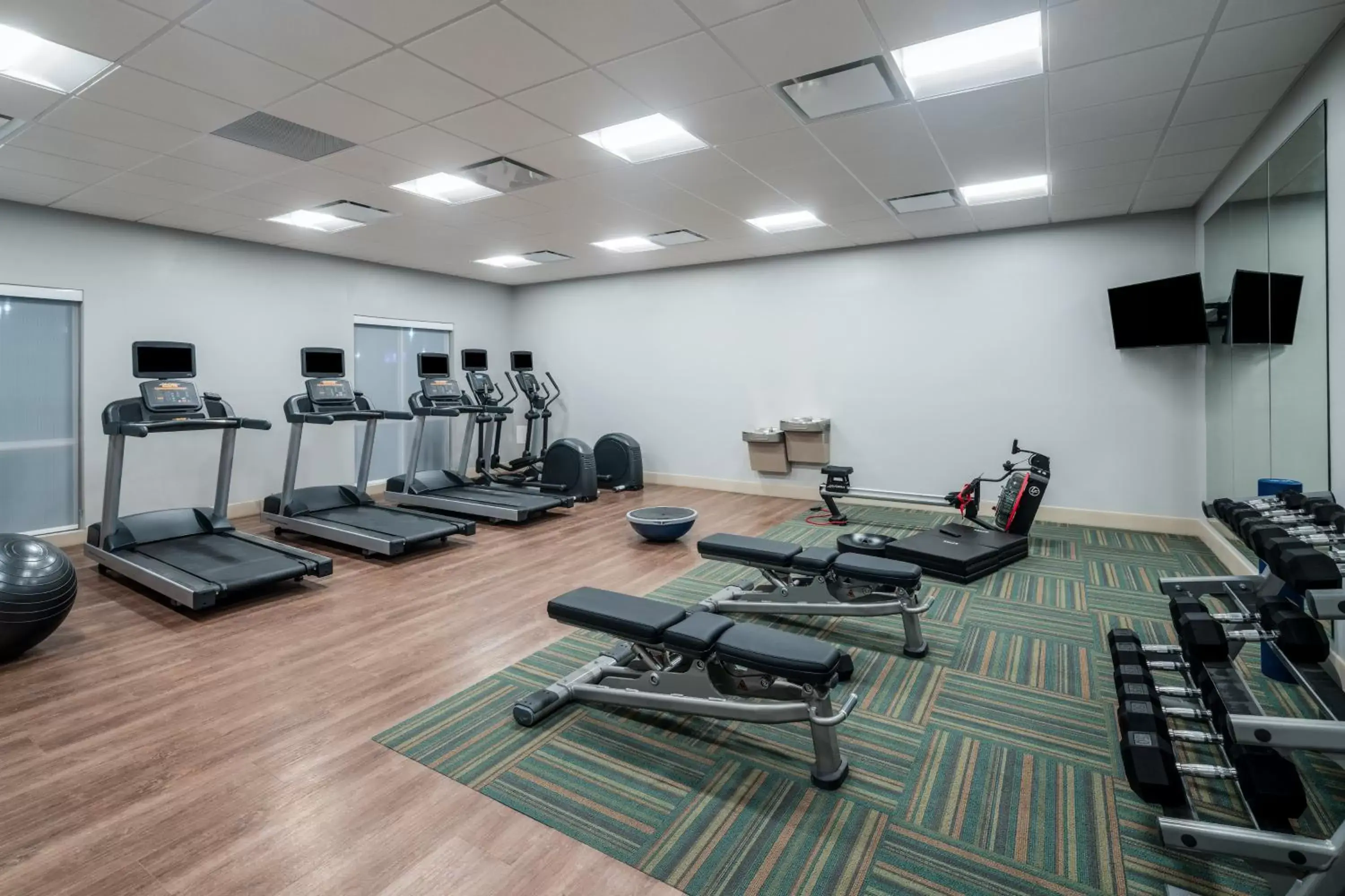 Fitness centre/facilities, Fitness Center/Facilities in Holiday Inn Express & Suites - St Peters, an IHG Hotel