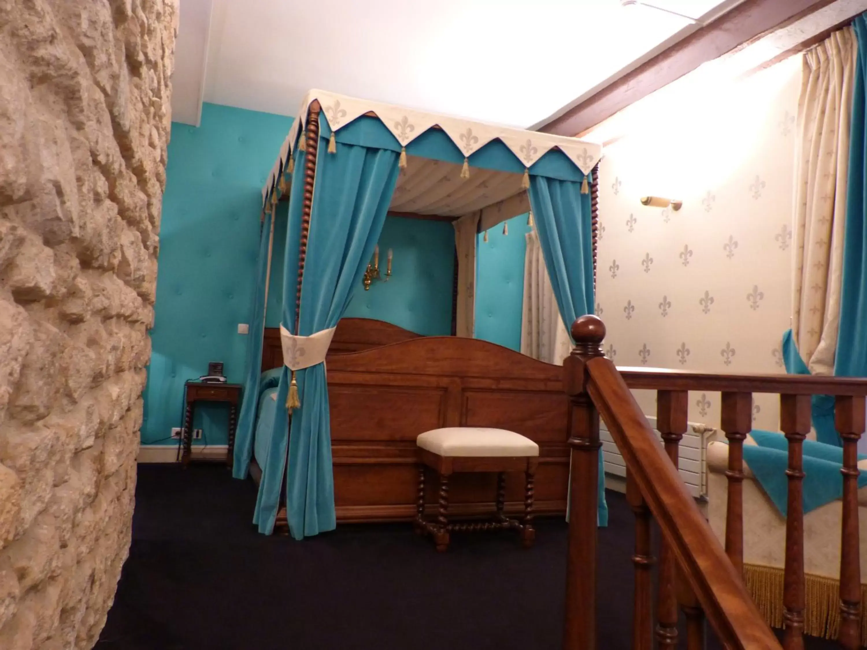 Bedroom, Bed in Grand Hôtel Dechampaigne