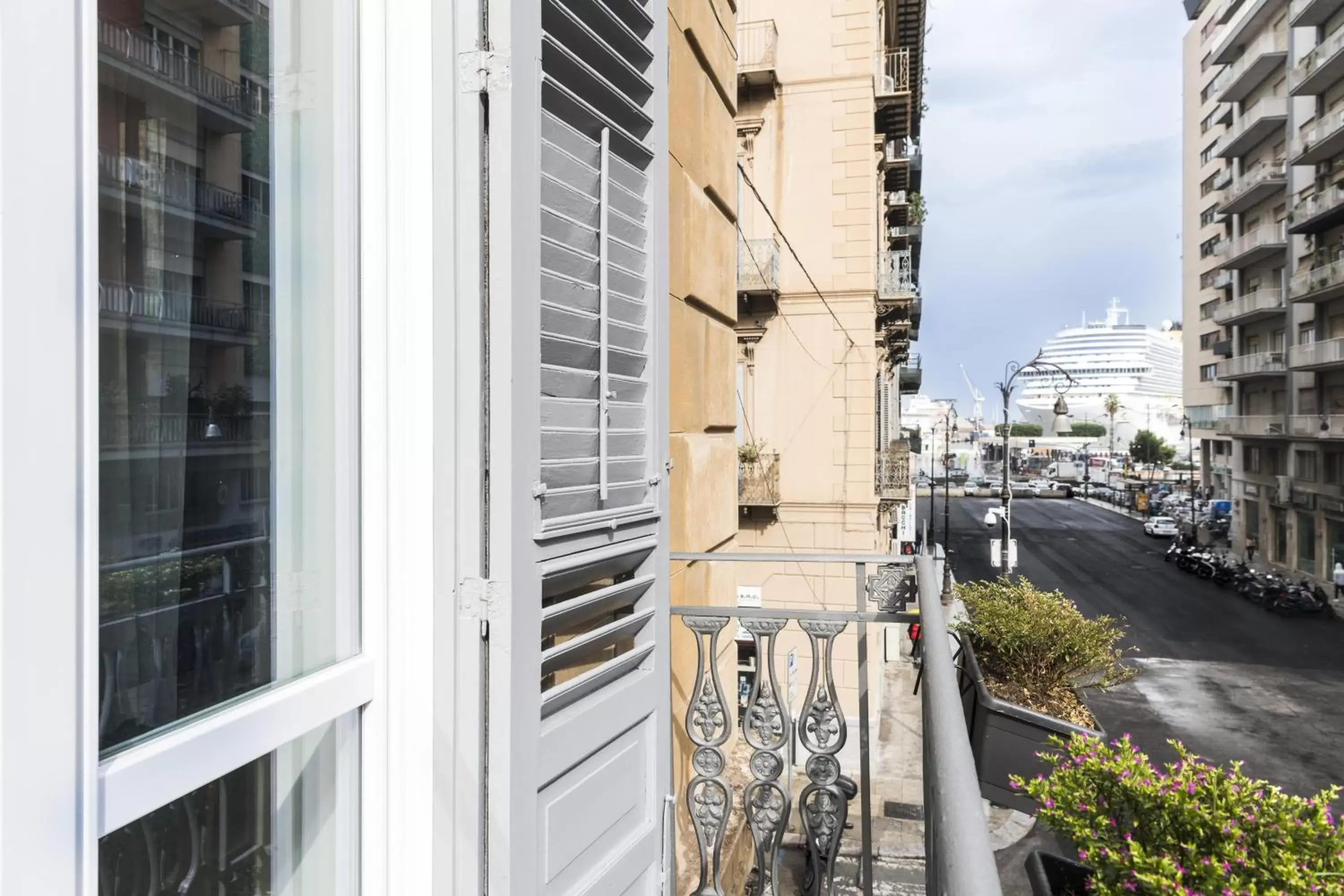 Bird's eye view in Palermo In Suite Aparthotel