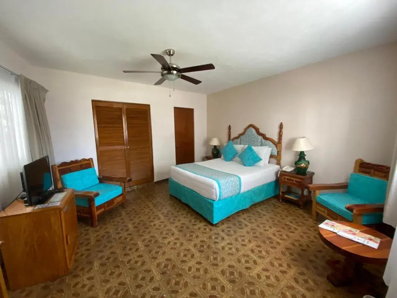 Photo of the whole room in Hotel Posada Quinta Las Flores