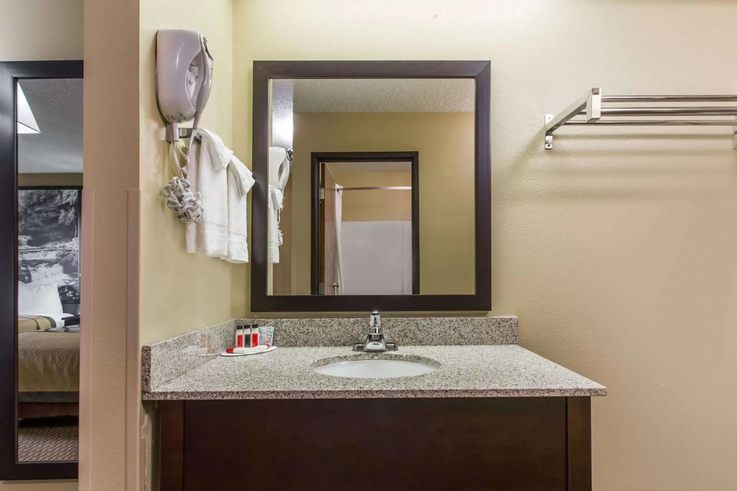 Bathroom in Super 8 by Wyndham Sun Prairie/Madison E